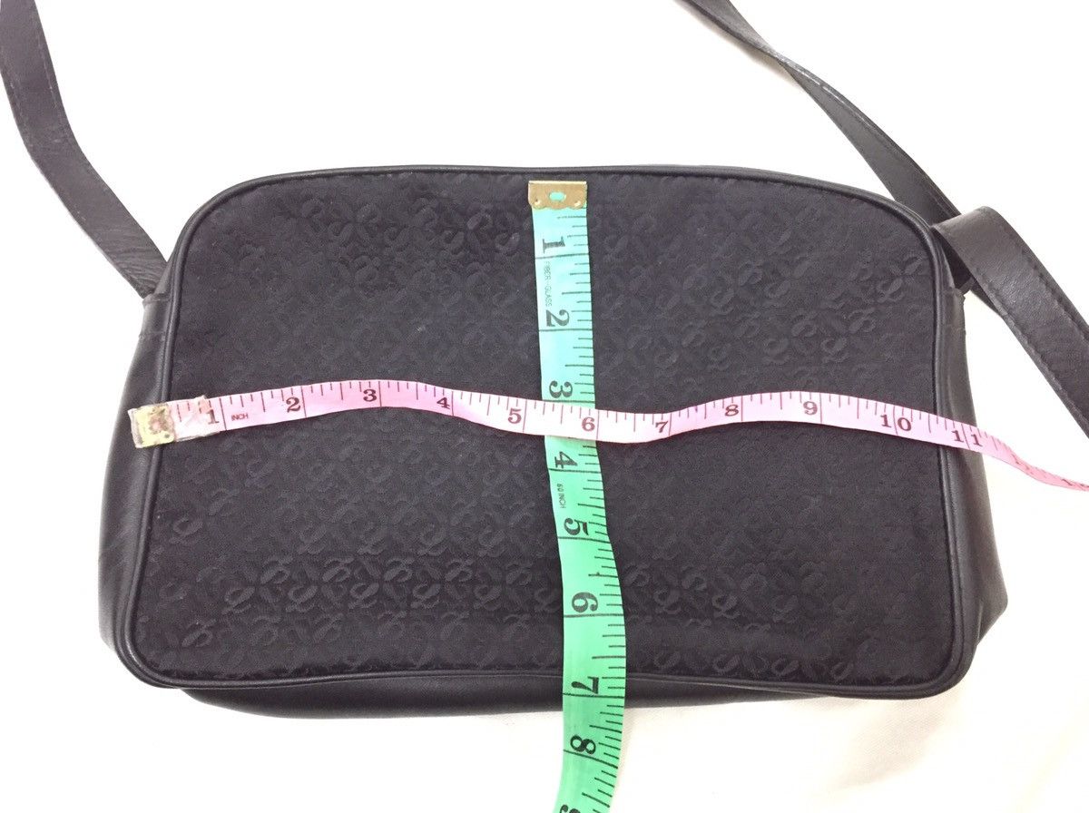 Loewe Vtg Loewe monogram sling bag Size ONE SIZE - 13 Thumbnail
