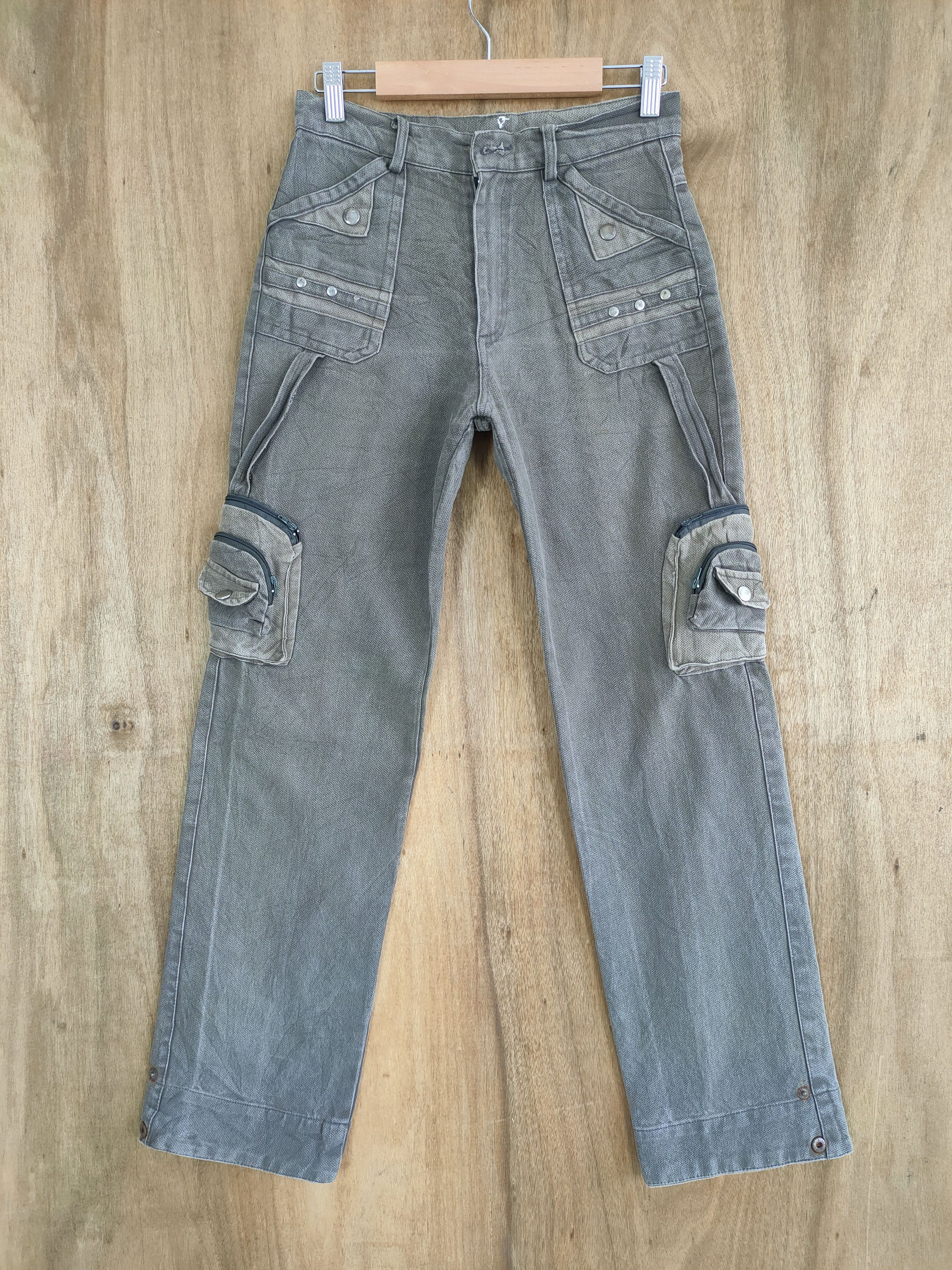 Japanese Brand JAPANESE VINTAGE FADED 3D POCKET CARGO PANTS Size US 26 / EU 42 - 1 Thumbnail