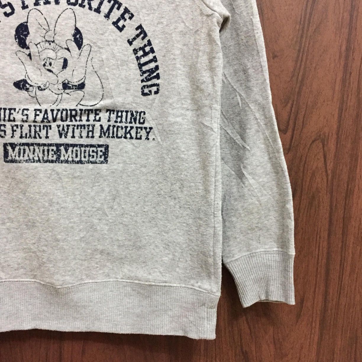 Disney Vintage Minnie Mouse sweatshirt cartoon disney Size M / US 6-8 / IT 42-44 - 5 Thumbnail