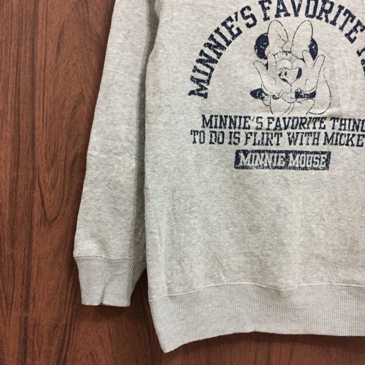 Disney Vintage Minnie Mouse sweatshirt cartoon disney Size M / US 6-8 / IT 42-44 - 4 Thumbnail