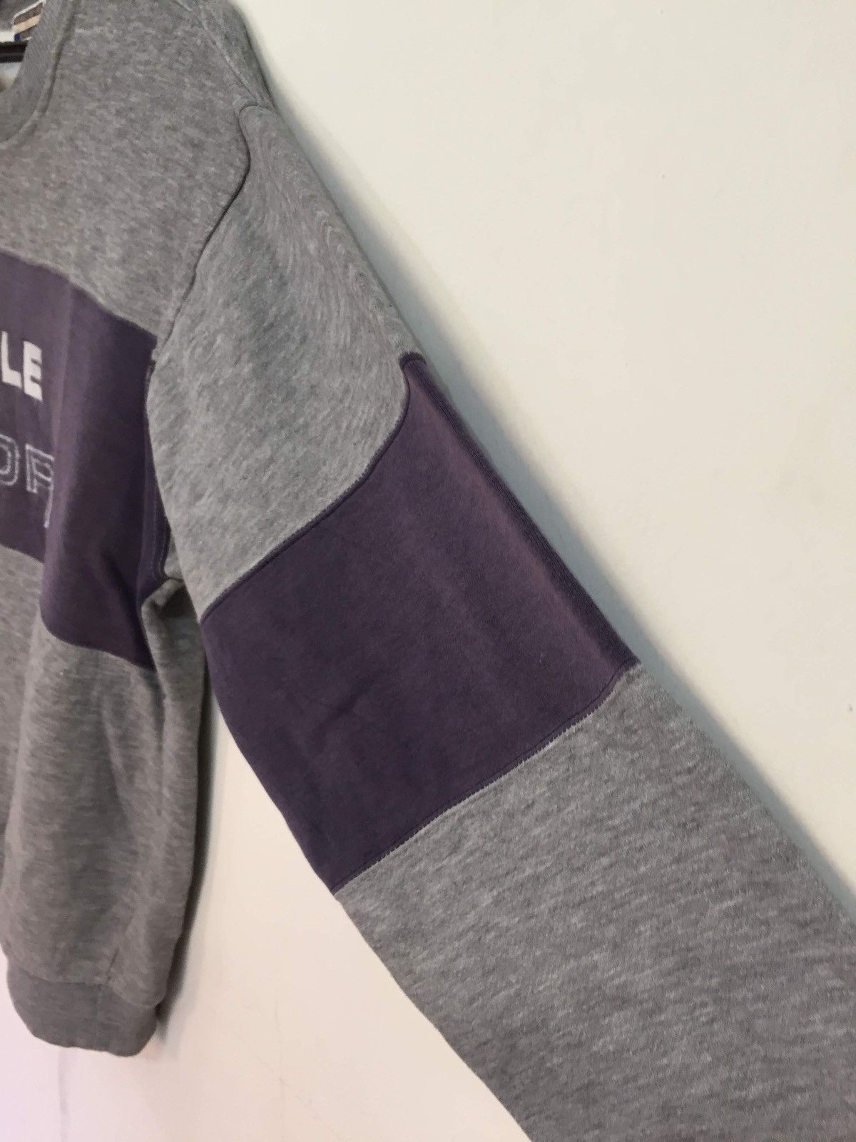 Vintage Vintage KEBLE OXFORD ENGLAND sweatshirt embroidered fit L Size US L / EU 52-54 / 3 - 6 Thumbnail