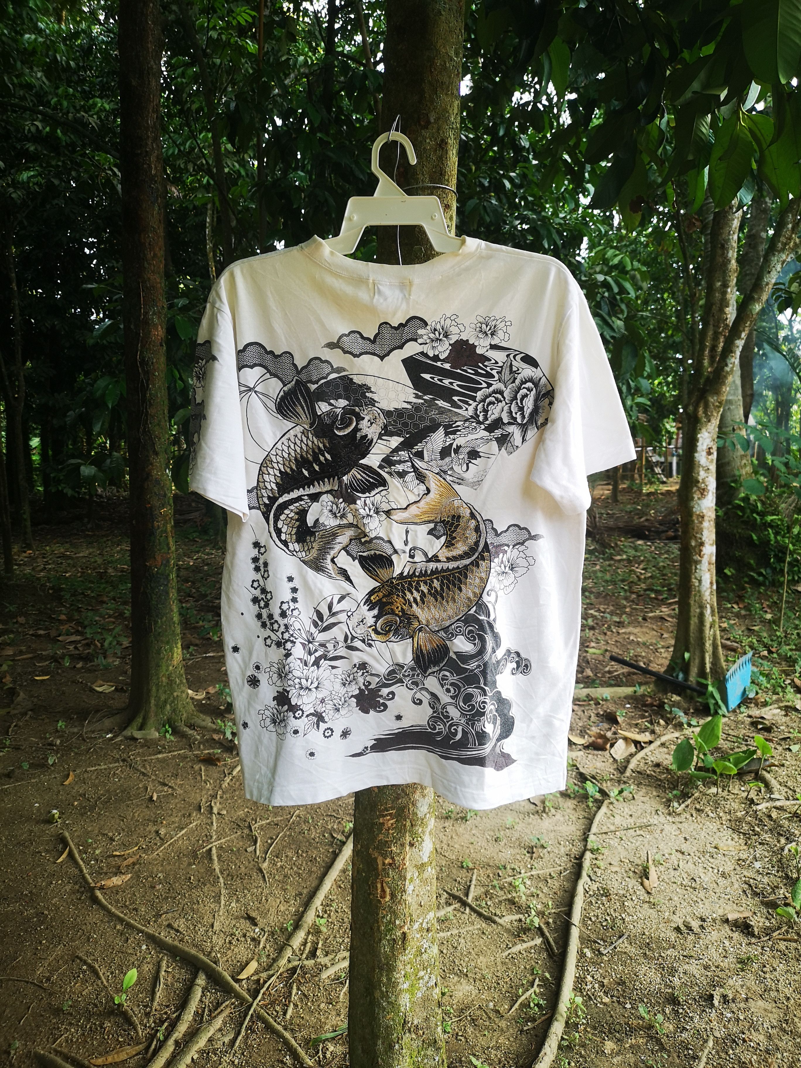 Japanese Brand Koi Fish Sukajan Embroidery Shirt Size US L / EU 52-54 / 3 - 1 Thumbnail
