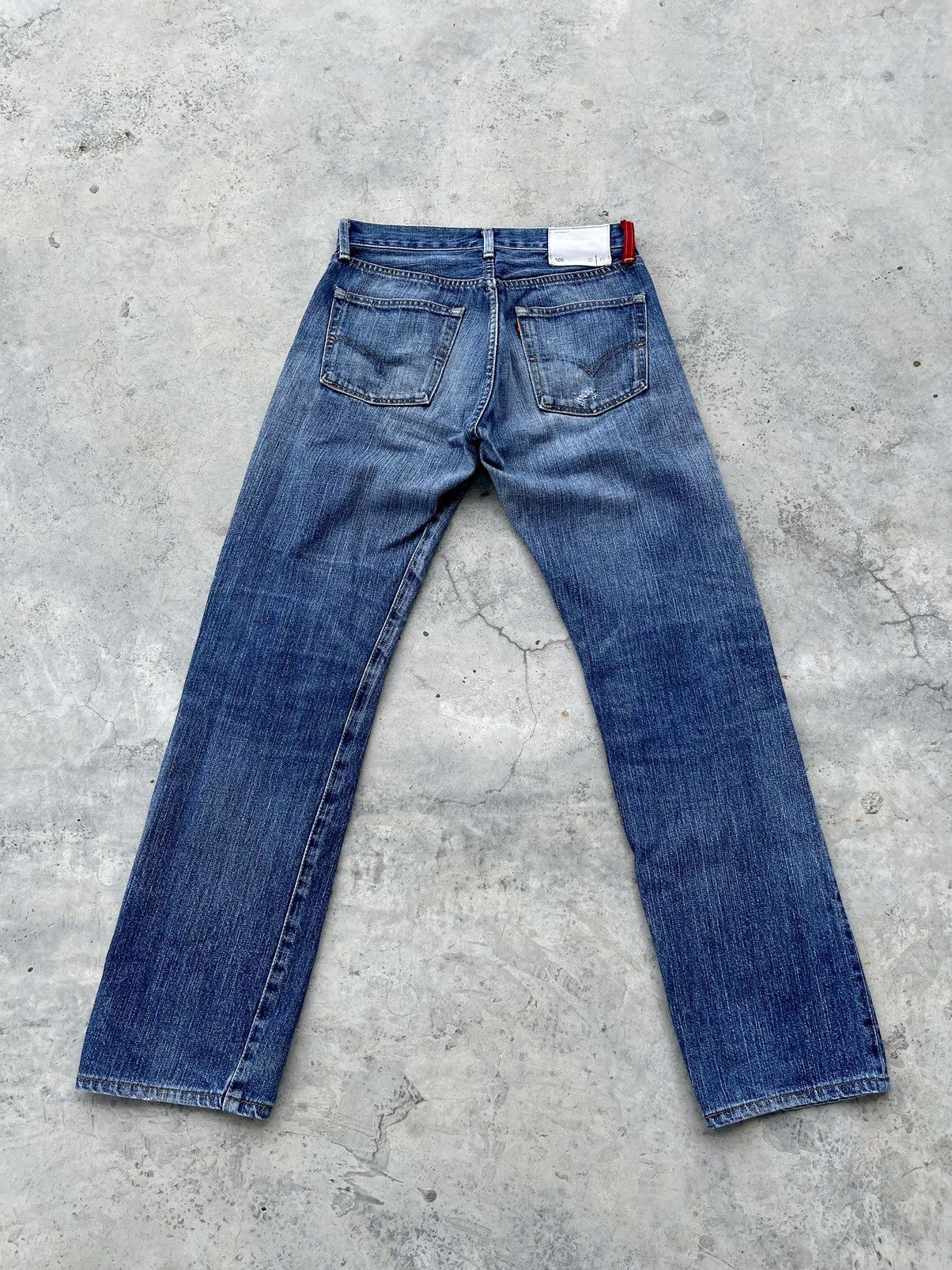Levi's VINTAGE LEVIS 505 FADED BLUE JEANS MADE IN JAPAN RED SIZE 29 Size US 29 - 11 Thumbnail