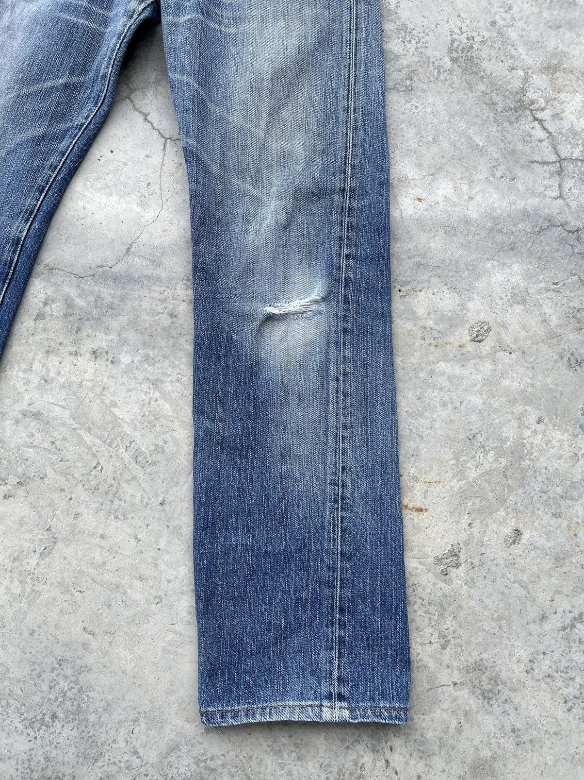 Levi's VINTAGE LEVIS 505 FADED BLUE JEANS MADE IN JAPAN RED SIZE 29 Size US 29 - 6 Thumbnail