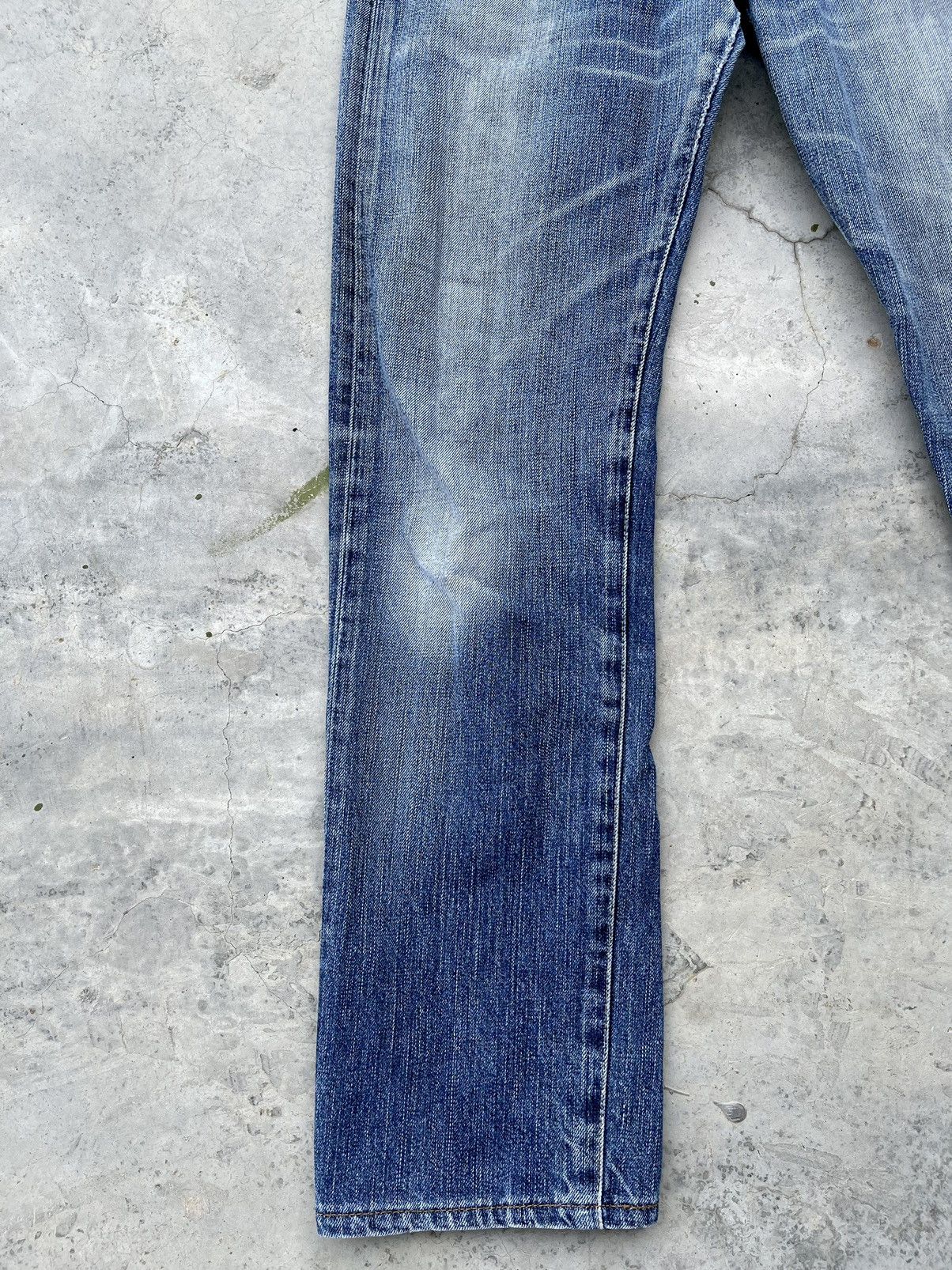 Levi's VINTAGE LEVIS 505 FADED BLUE JEANS MADE IN JAPAN RED SIZE 29 Size US 29 - 5 Thumbnail