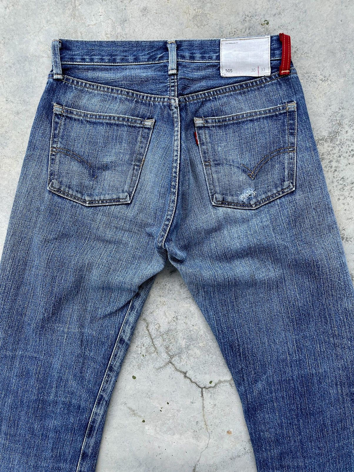 Levi's VINTAGE LEVIS 505 FADED BLUE JEANS MADE IN JAPAN RED SIZE 29 Size US 29 - 12 Thumbnail