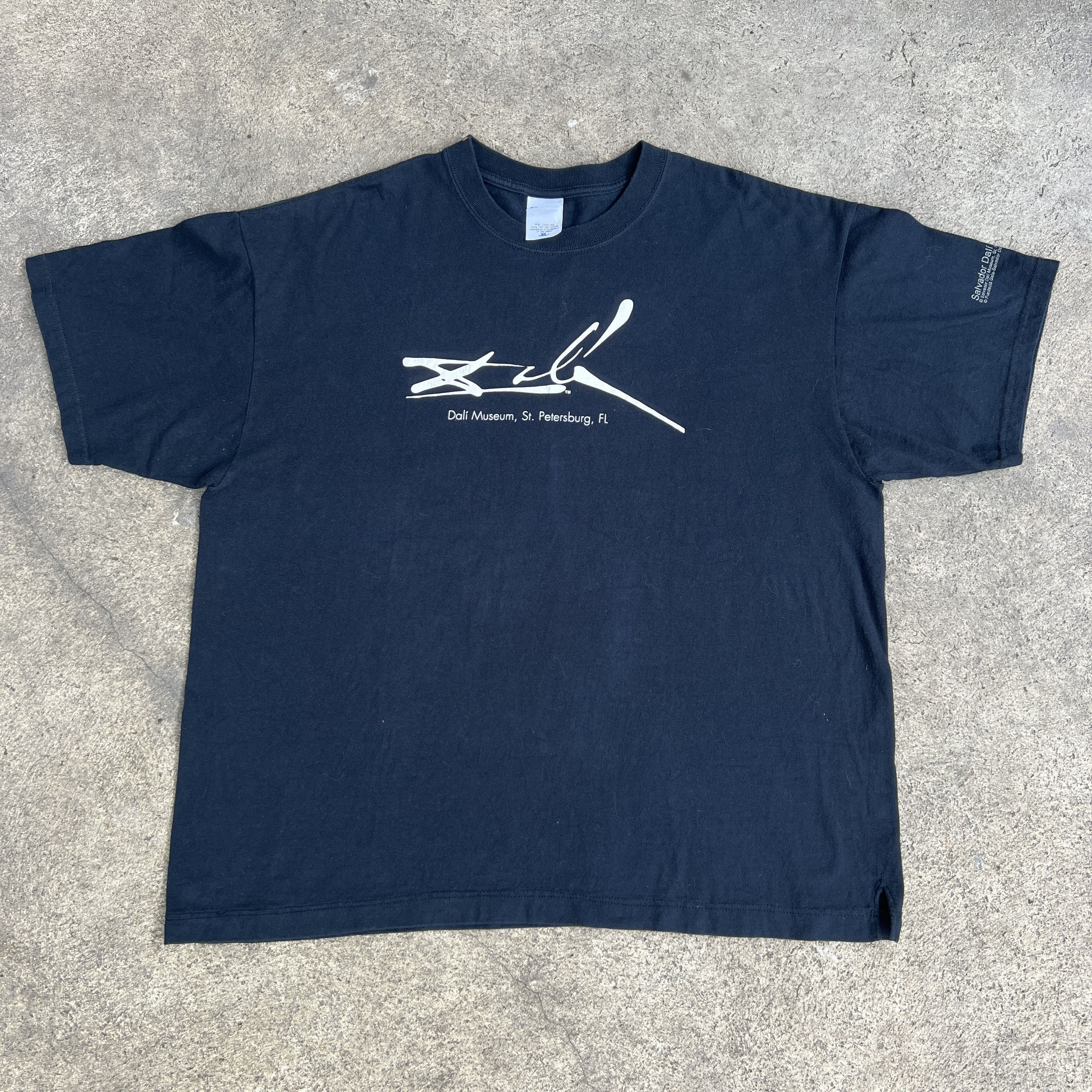 Vintage Vtg 2000s Salvador Dali Museum Signature Art Promo Tee Shirt Size US XL / EU 56 / 4 - 3 Thumbnail