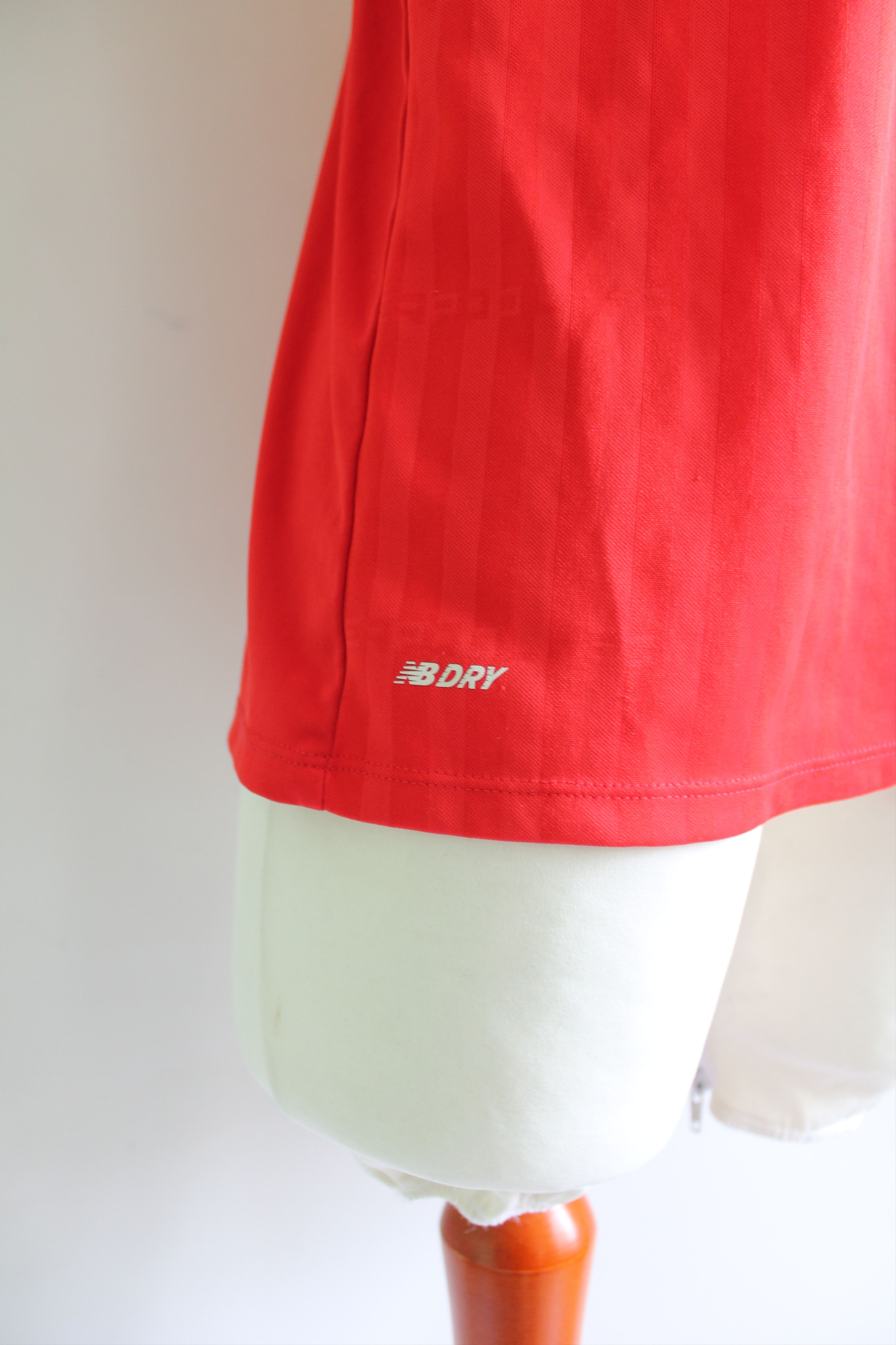 New Balance 2015 Liverpool Home new balance Soccer jersey football Size US M / EU 48-50 / 2 - 7 Thumbnail
