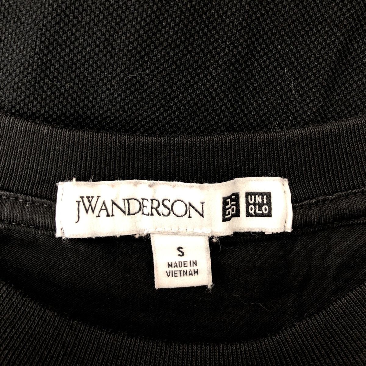 JW Anderson × Uniqlo JW ANDERSON Uniqlo T-Shirt Nice Design Size US S / EU 44-46 / 1 - 5 Thumbnail