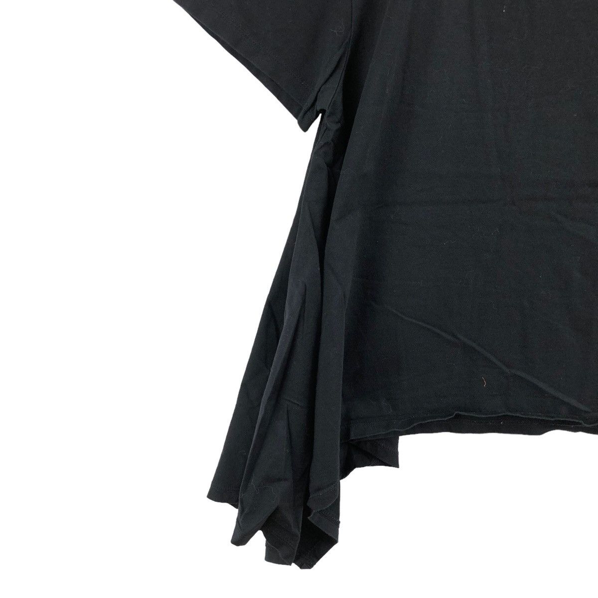 JW Anderson × Uniqlo JW ANDERSON Uniqlo T-Shirt Nice Design Size US S / EU 44-46 / 1 - 3 Thumbnail