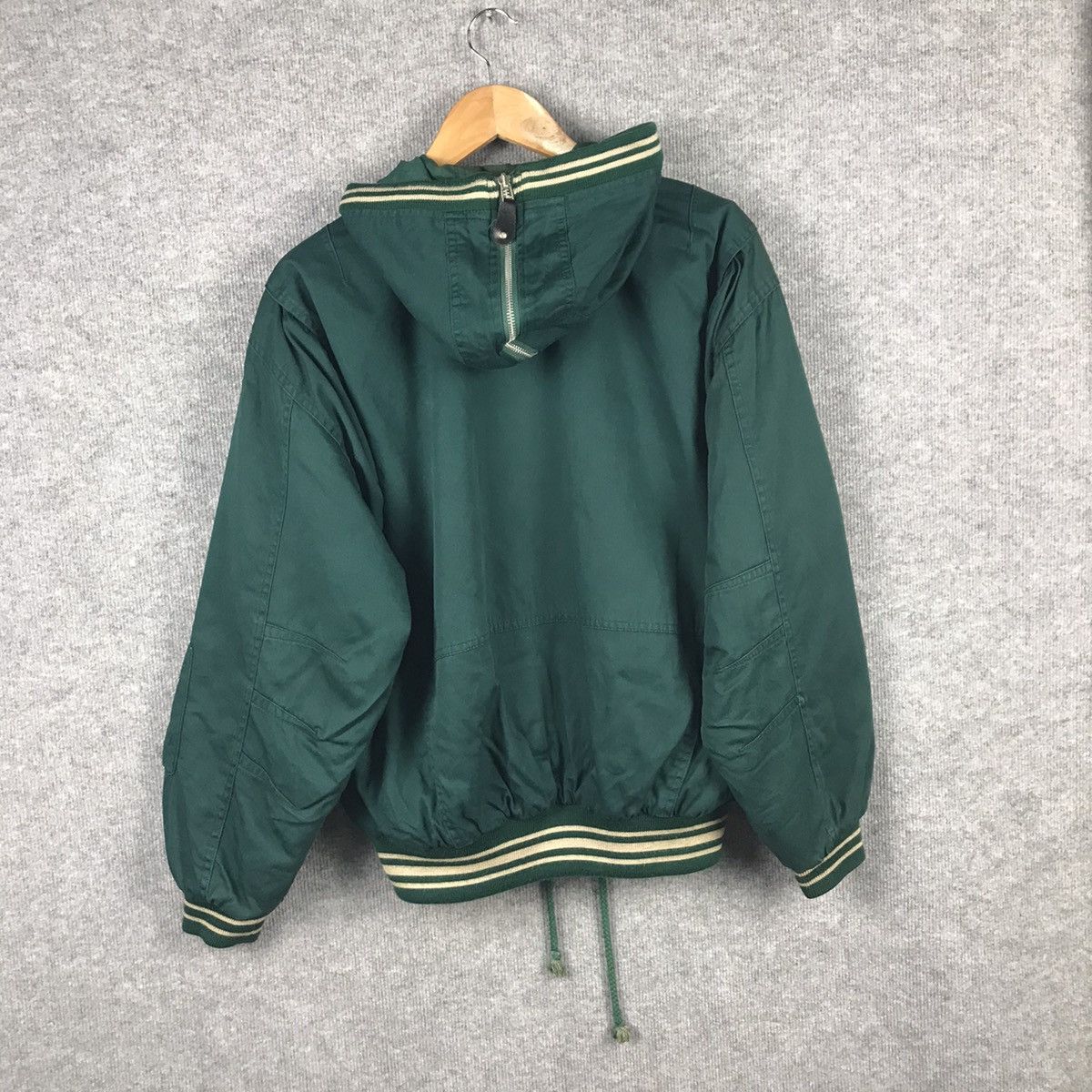 Japanese Brand VINTAGE EXPRESSLY GREEN BOMBER MILITARY STYLE JACKET Size US L / EU 52-54 / 3 - 8 Thumbnail