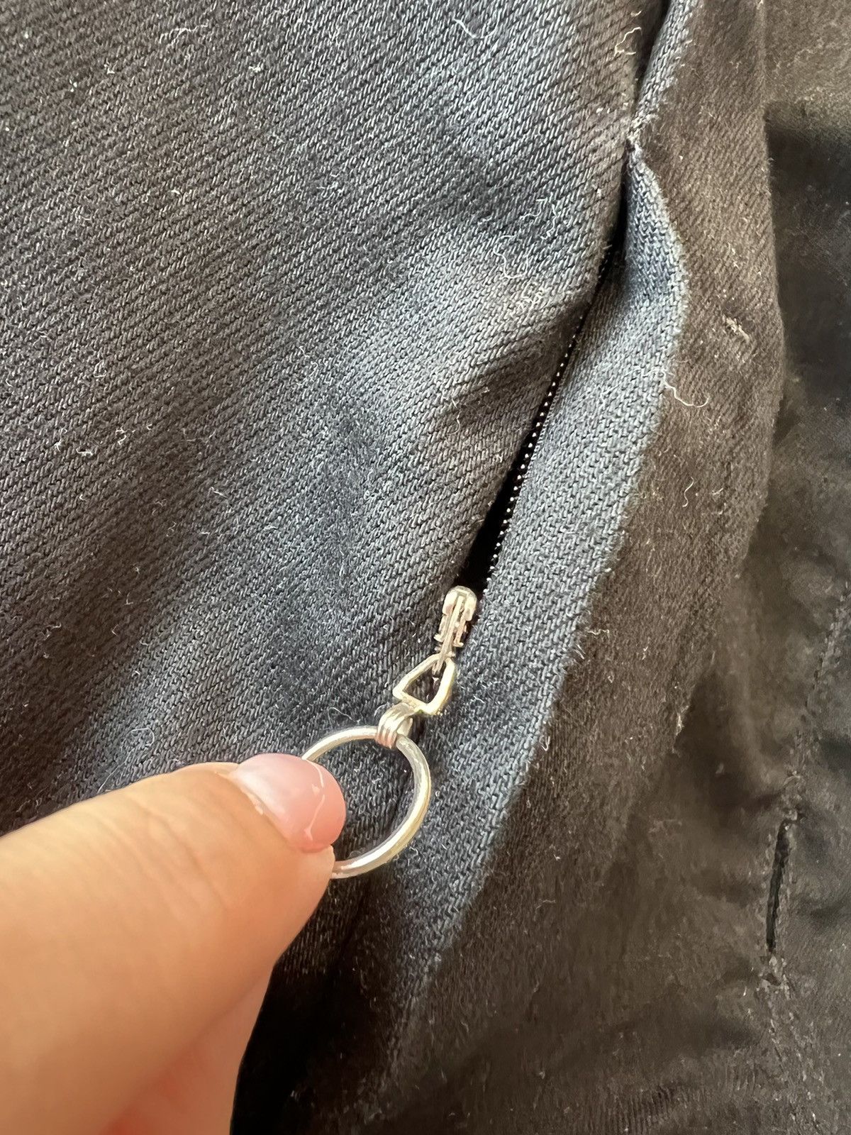1017 ALYX 9SM × Alyx Alyx Hoop Details Black Denim Jacket Size US XXS / EU 40 - 9 Thumbnail