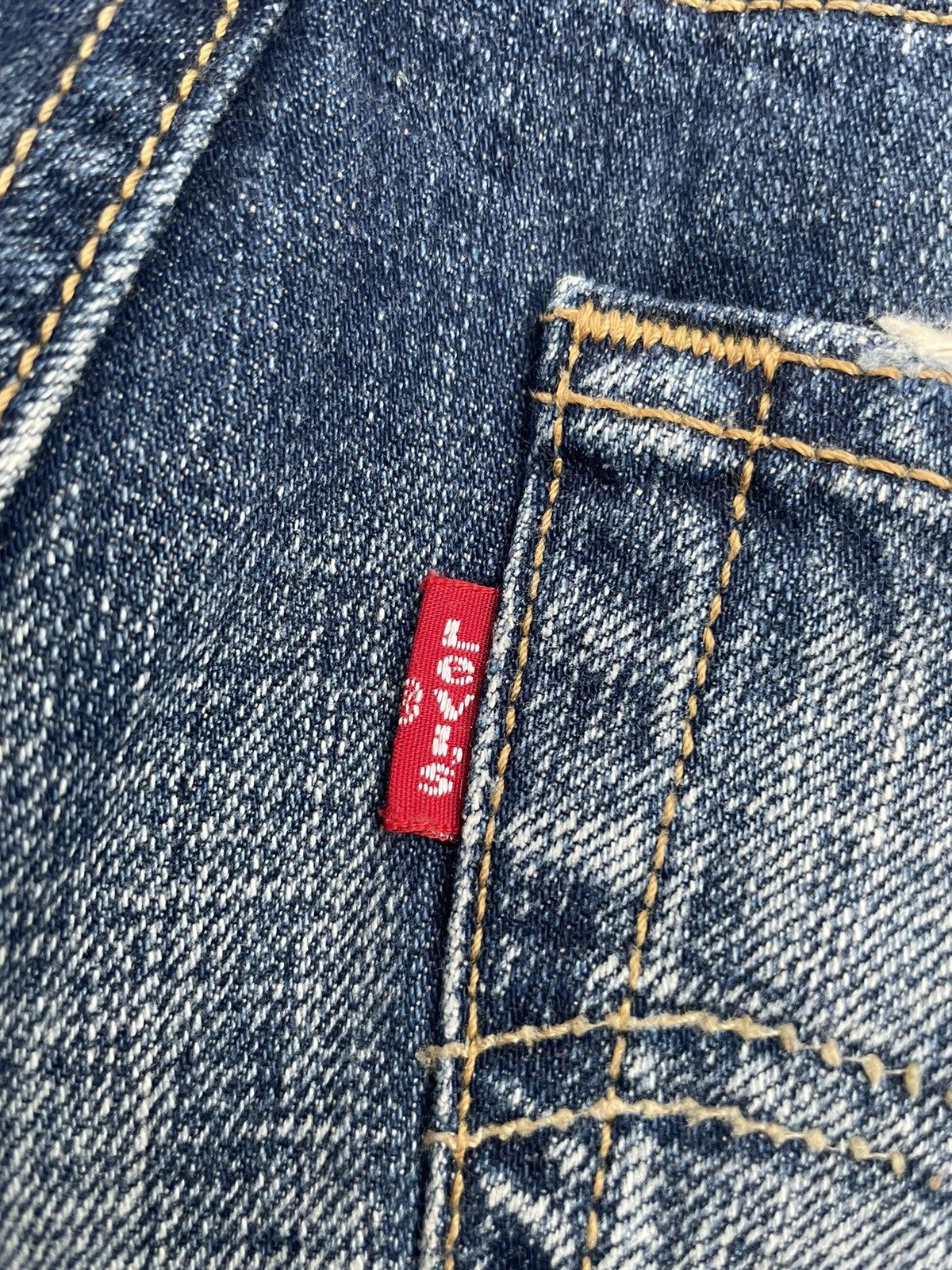 Levi's Vintage Levis W 501 e Distresed Denim Size 28" / US 6 / IT 42 - 13 Thumbnail
