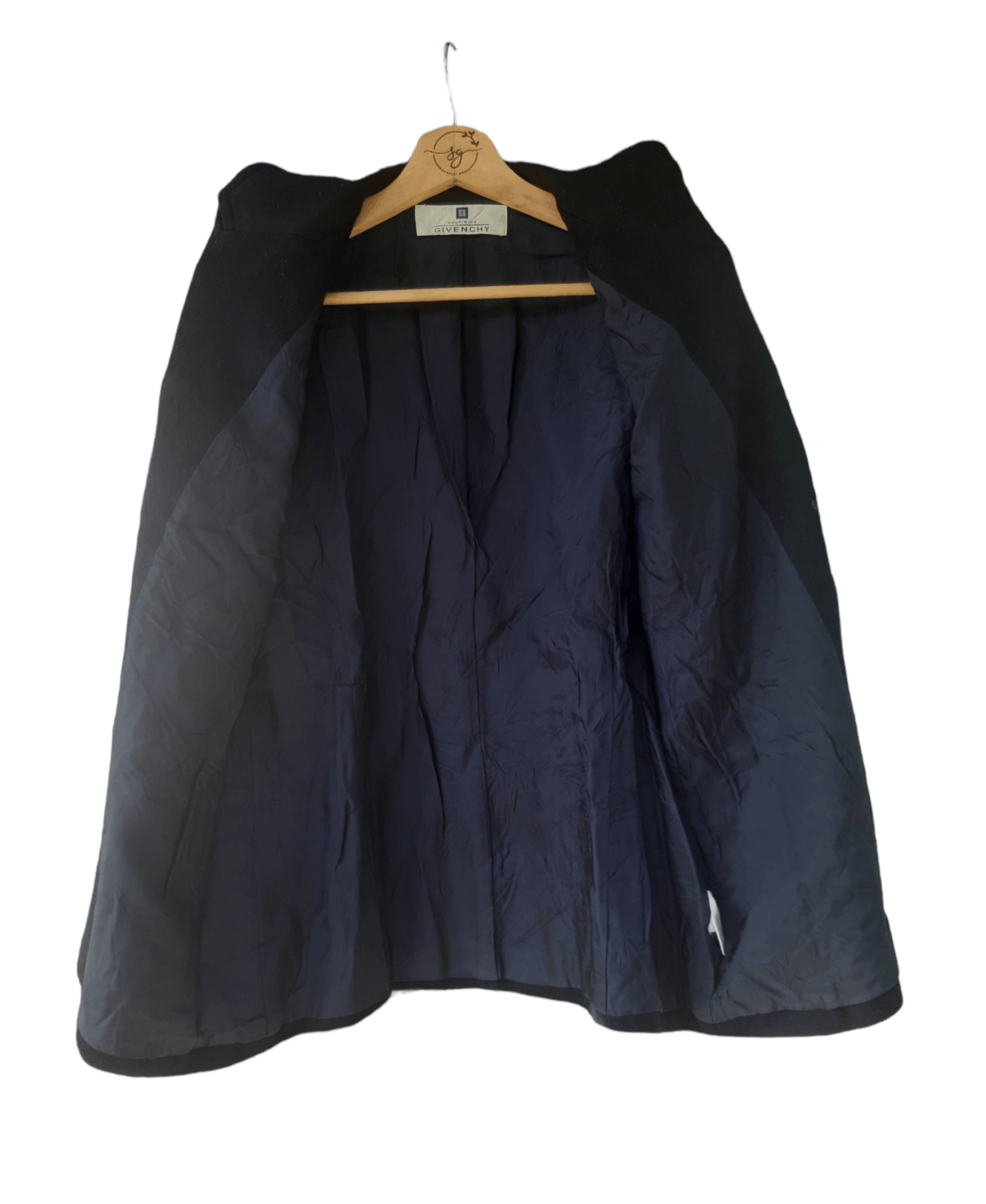 Givenchy Very Famous Givenchy Boutiques Jacket/Coats Size M / US 6-8 / IT 42-44 - 2 Thumbnail