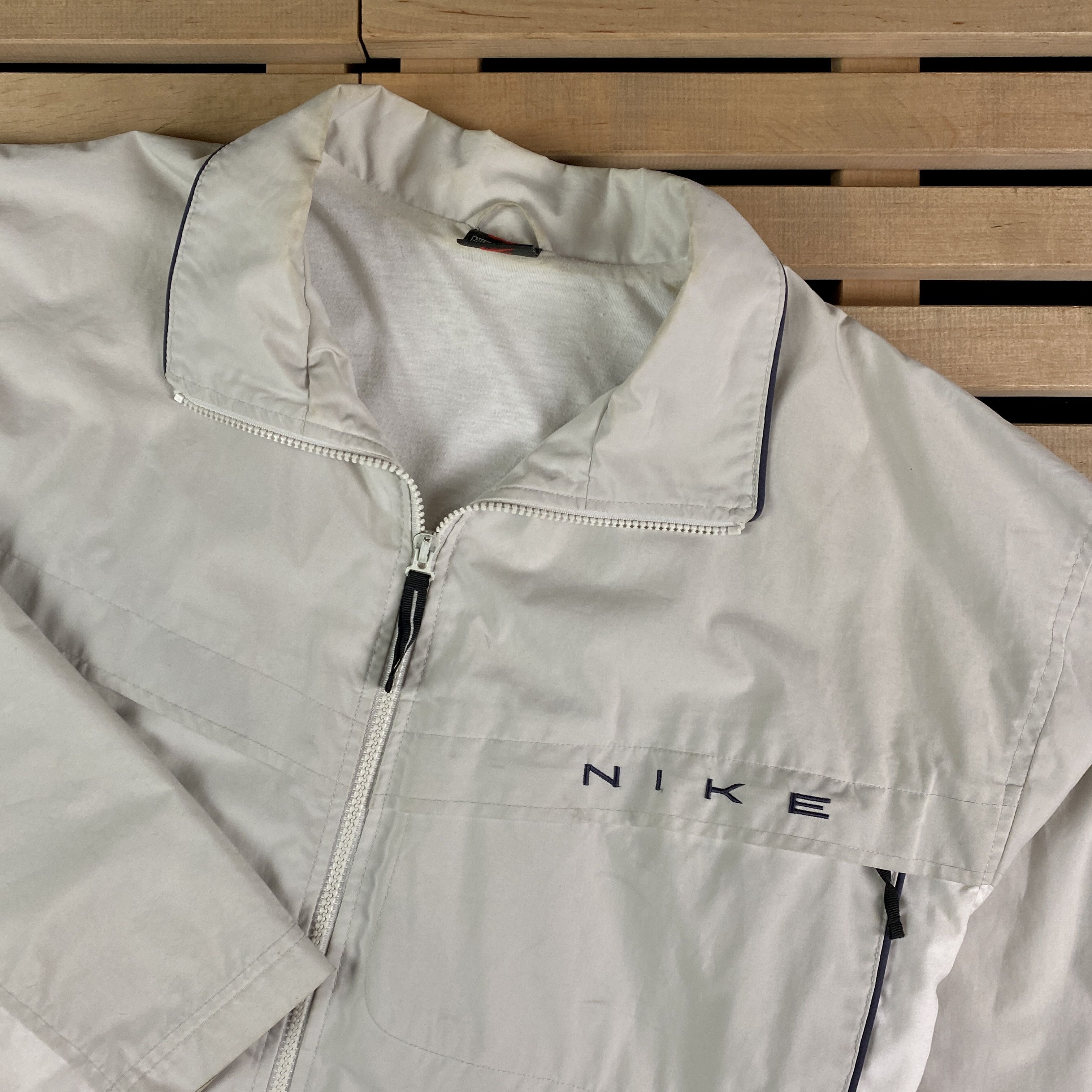 Nike × Vintage Mens Bomber Jacket Nike Vintage Size L Size US L / EU 52-54 / 3 - 2 Thumbnail