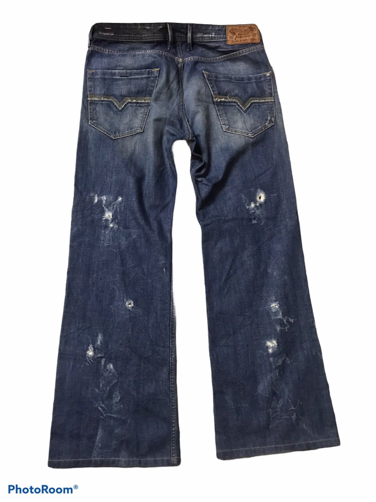 Diesel 💥 QUICKSALE💥Vintage Diesel Distressed Denim Made in Italy Size US 36 / EU 52 - 2 Thumbnail