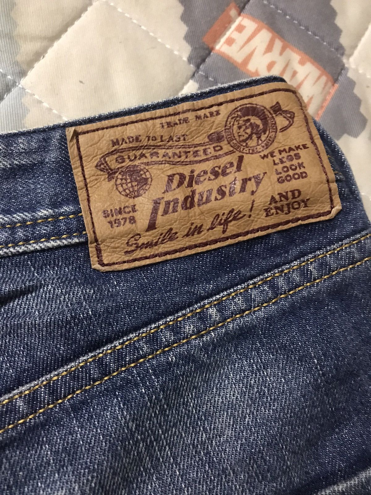 Diesel 💥 QUICKSALE💥Vintage Diesel Distressed Denim Made in Italy Size US 36 / EU 52 - 13 Thumbnail