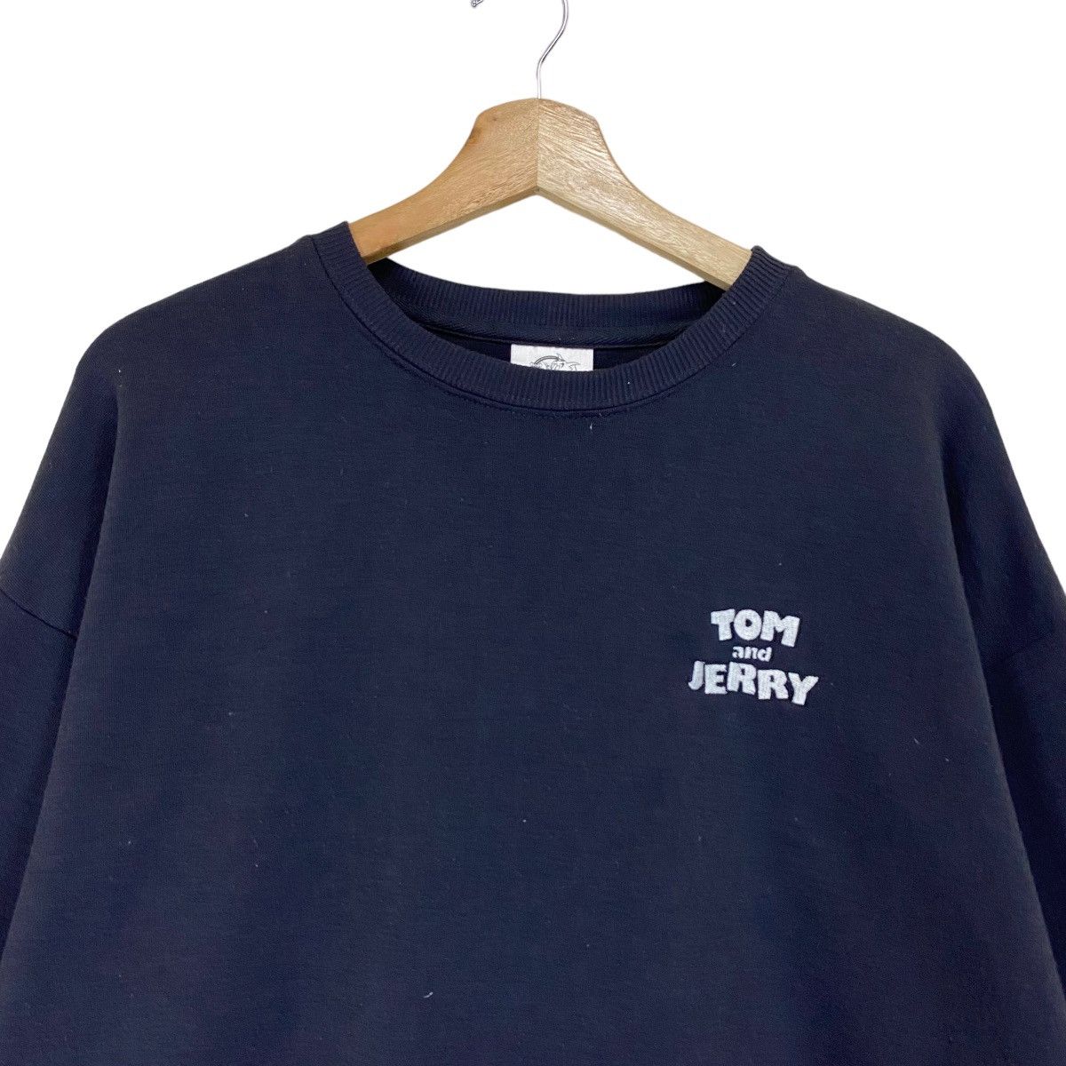 Cartoon Network × Disney × Vintage Vintage Tom n Jerry Small Logo Crewneck Sweatshirt Size L Size US L / EU 52-54 / 3 - 2 Thumbnail