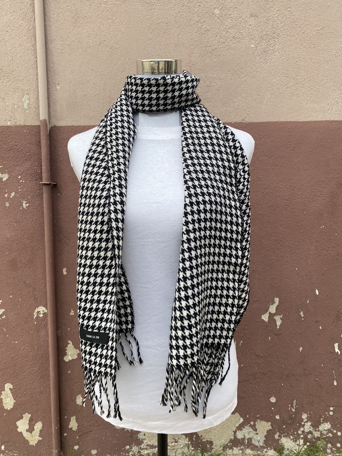 Comme Ca Ism Vintage Comme Ca Ism Houndtooth Muffler Scarve Size ONE SIZE - 2 Thumbnail