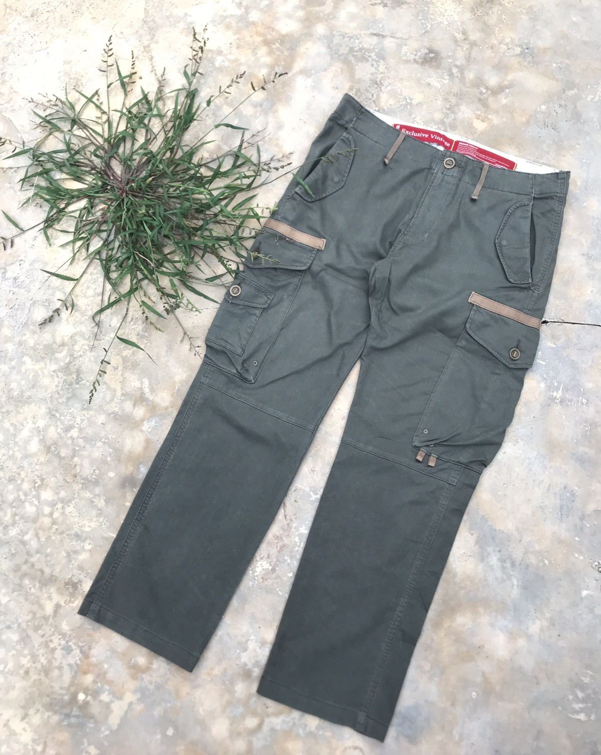 image of Edwin Exclusive Vintage Cargo Pant in Green, Men's (Size 36)