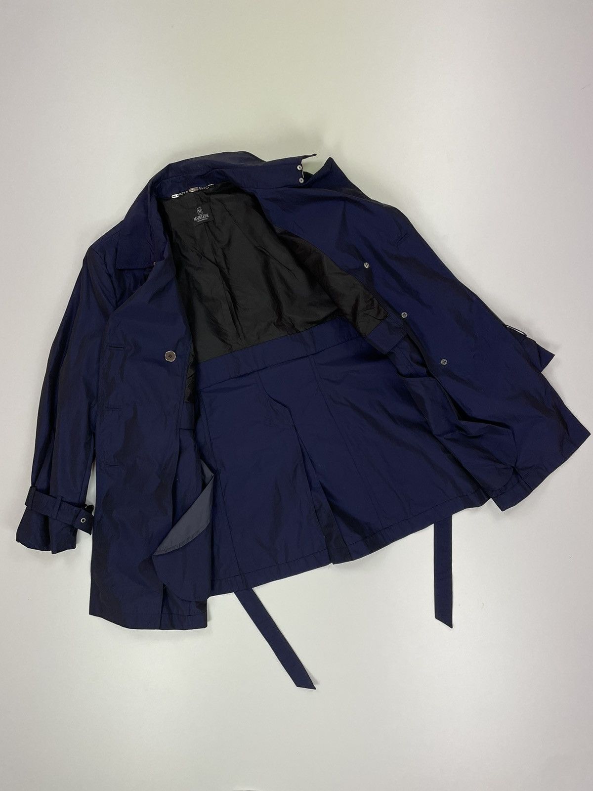 Japanese Brand MADELEINE Trench Coat Blue Nylon Womens size M-L Size L / US 10 / IT 46 - 11 Thumbnail