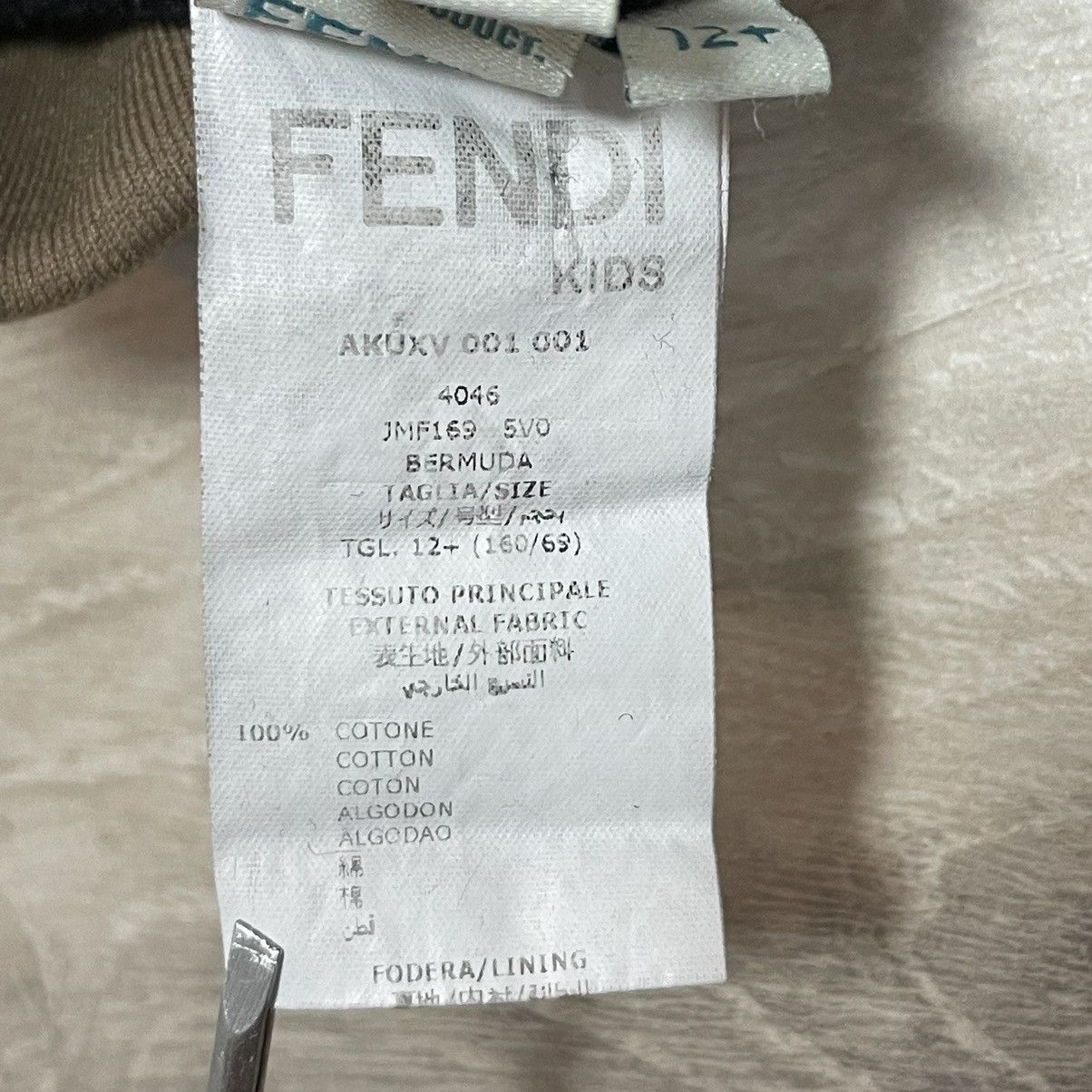 Fendi FENDI boys black shorts Size US 28 / EU 44 - 5 Thumbnail