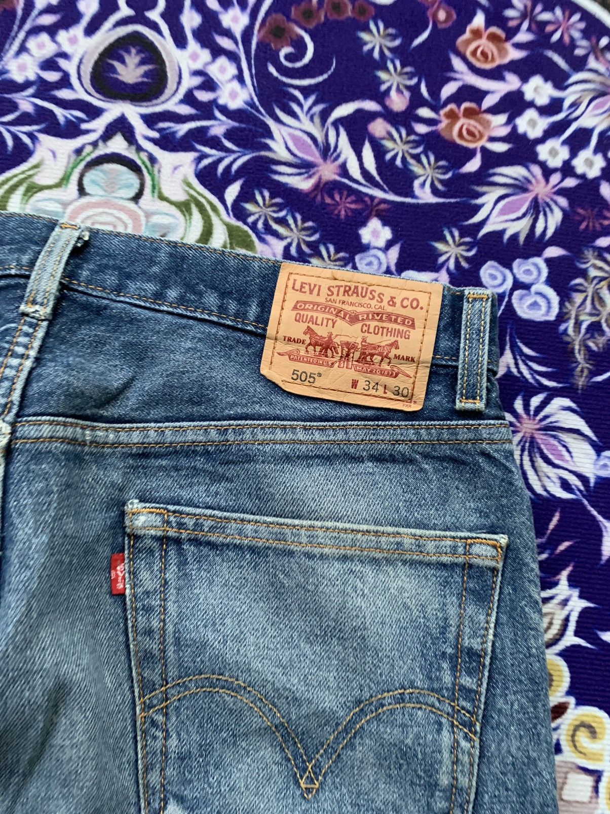 Levi's Vintage Clothing Vintage Levis 505 Faded Waah Denim Size US 36 / EU 52 - 12 Thumbnail