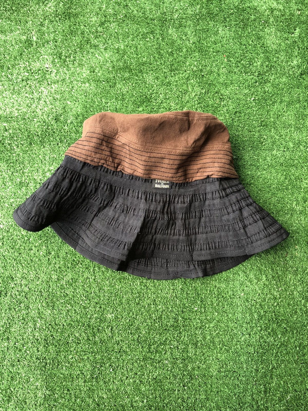 Balmain Balmain Ivoire de Balmain Bucket Hat Size ONE SIZE - 1 Thumbnail
