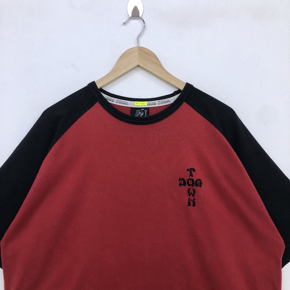 Dogtown Rare!! DOG TOWN Skate blackdragon tee Size US XL / EU 56 / 4 - 4 Thumbnail
