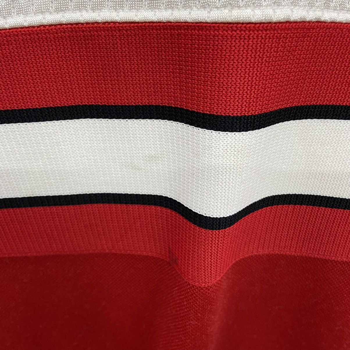 NBA Rare!! CHICAGO BULLS big logo jersey Size US L / EU 52-54 / 3 - 10 Thumbnail