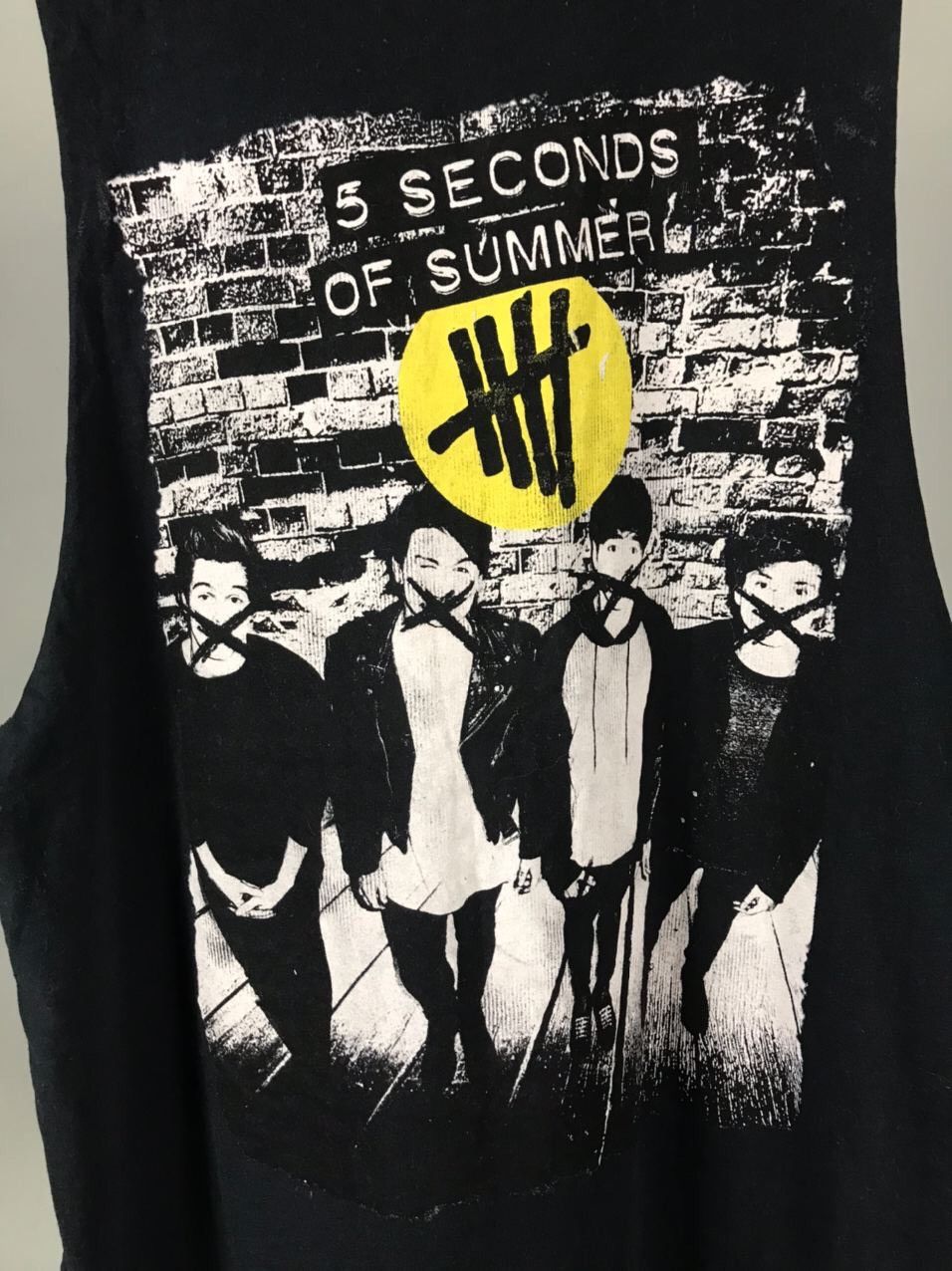 Band Tees × Vintage 5 seconds of summer vintage black tee Size US S / EU 44-46 / 1 - 3 Thumbnail