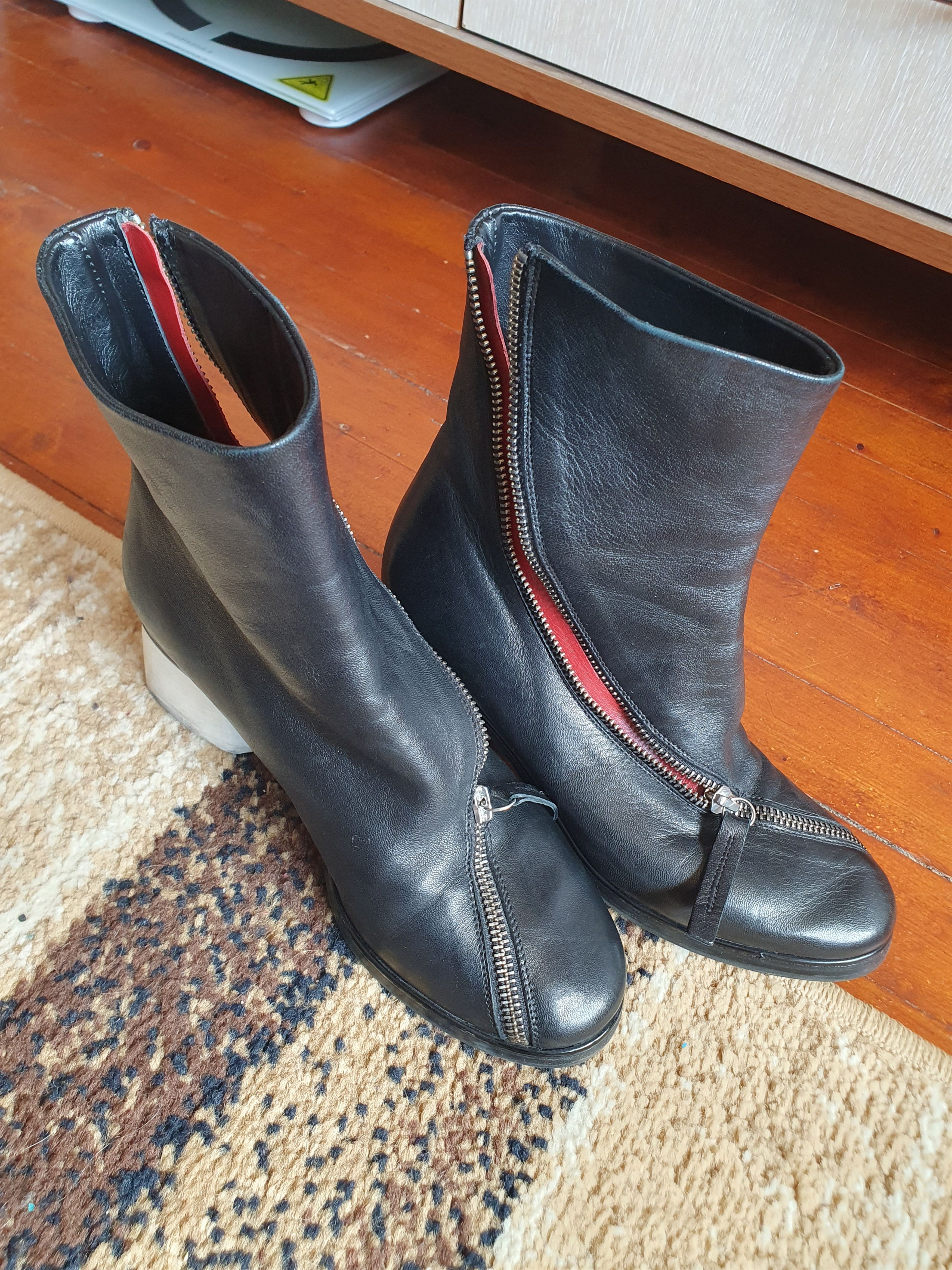 Halmanera HALMANERA BLACK ANKLE BOOTS White Heel sz 36 Size US 6 / IT 36 - 20 Thumbnail
