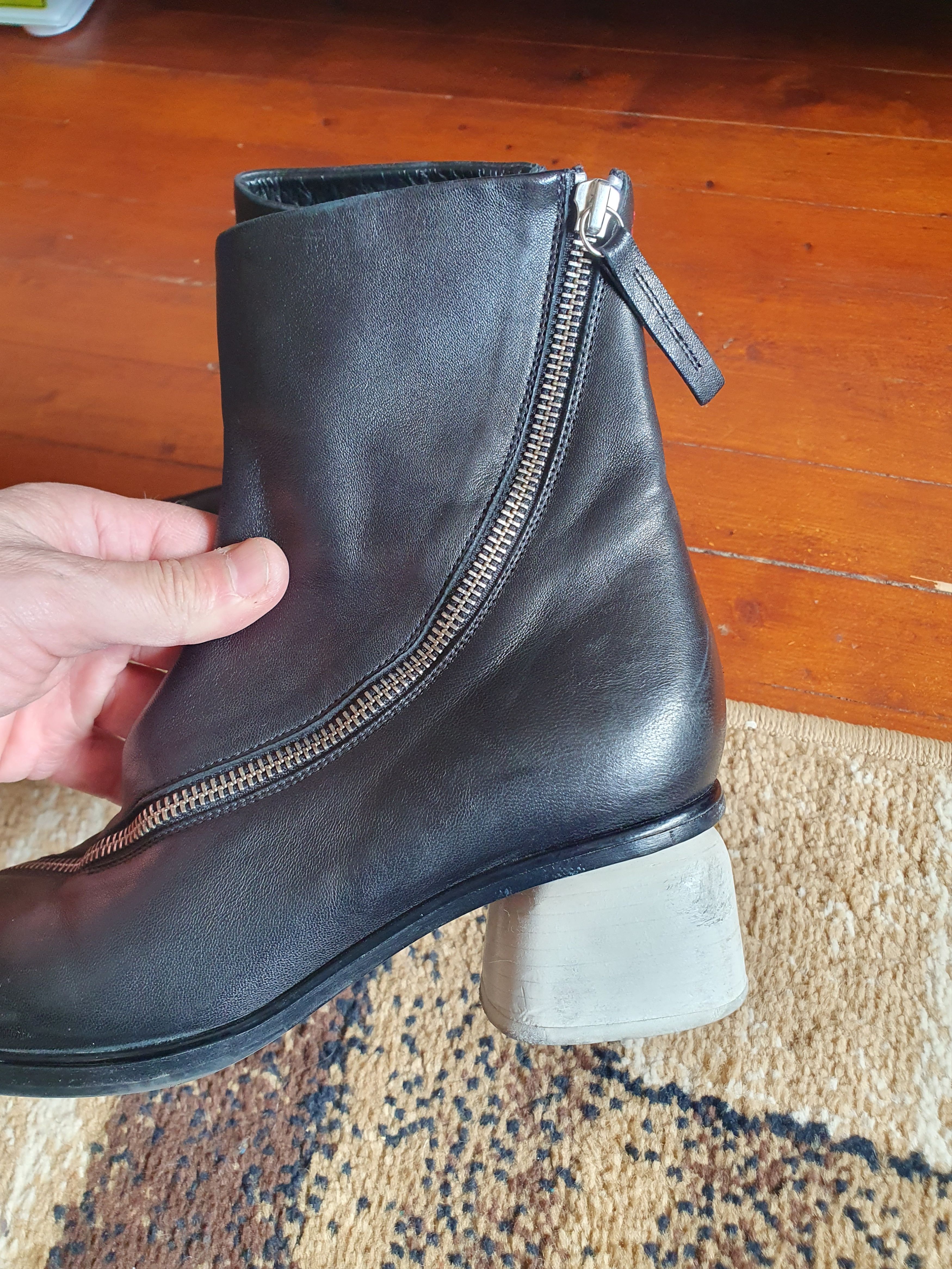 Halmanera HALMANERA BLACK ANKLE BOOTS White Heel sz 36 Size US 6 / IT 36 - 7 Thumbnail