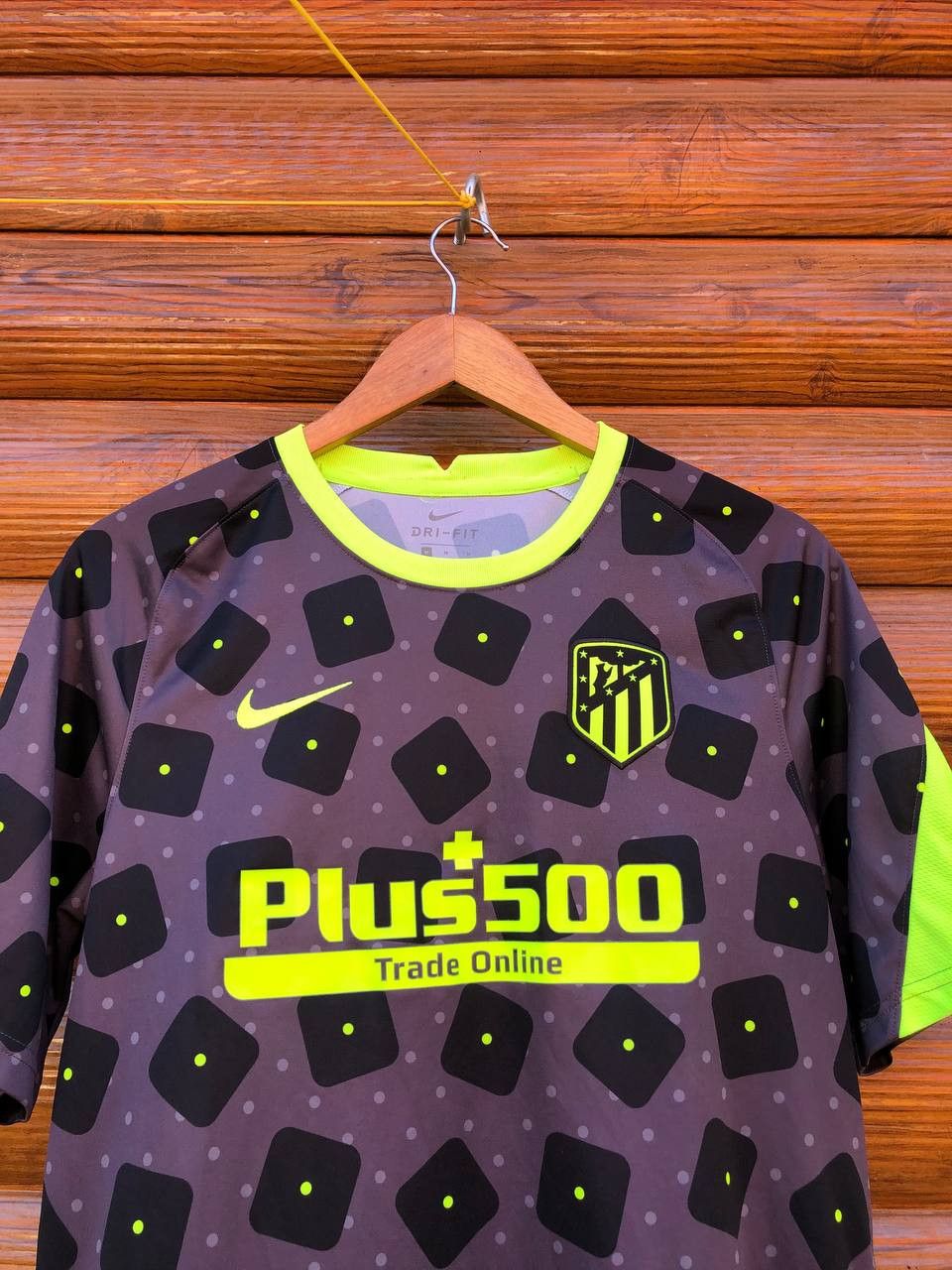 Nike ATLETICO MADRID FOOTBALL SHIRT SOCCER JERSEY NIKE Size US M / EU 48-50 / 2 - 2 Thumbnail