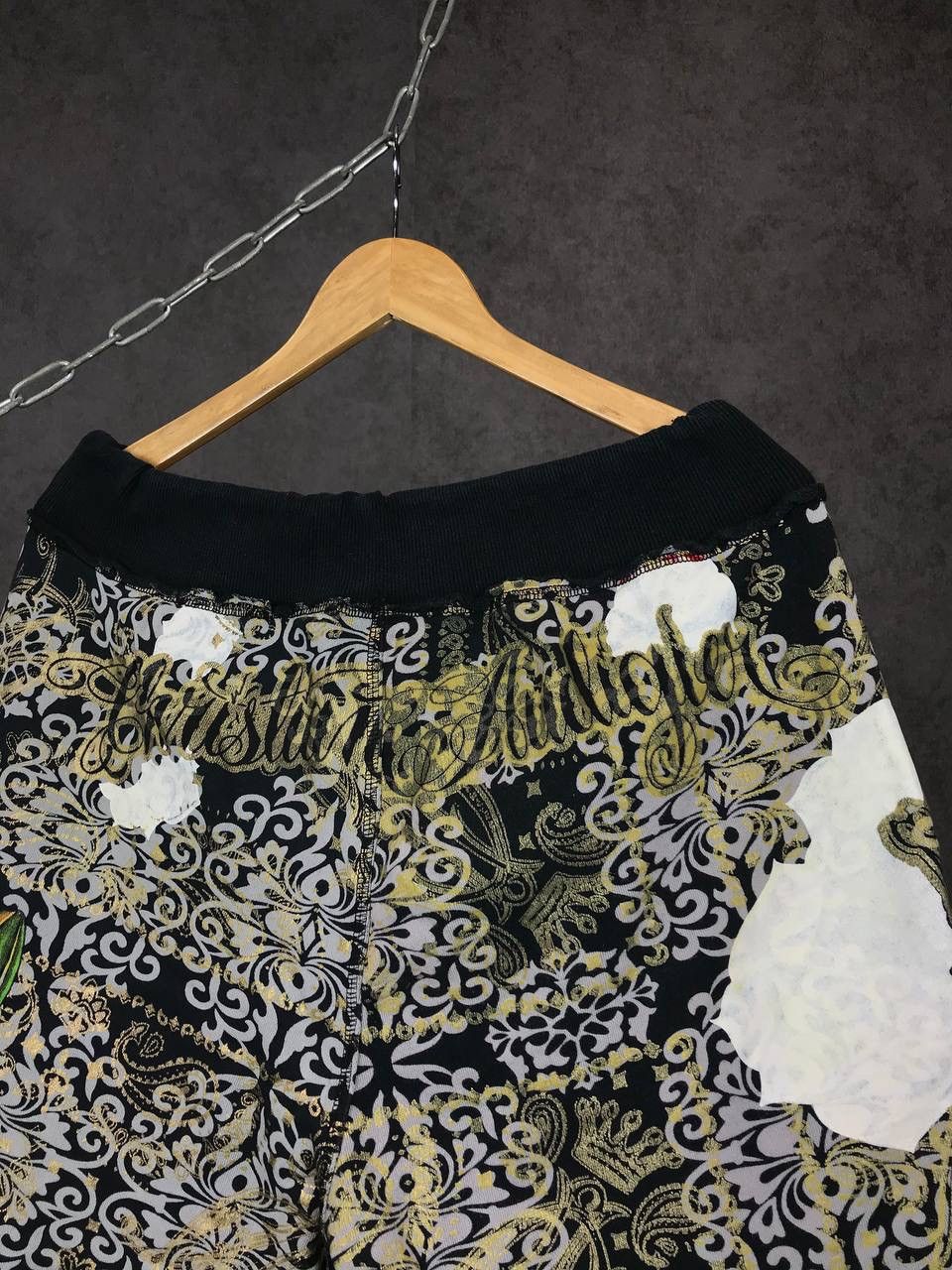 Christian Audigier Christian Audigier Ed Hardy luxury crazy multicolor shorts Size US 34 / EU 50 - 10 Thumbnail