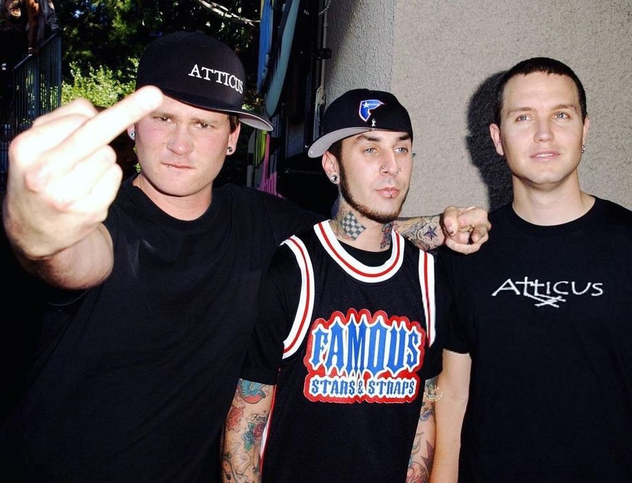 Vintage OG F Logo Famous Stars & Straps Travis Barker Blink 182 Hat