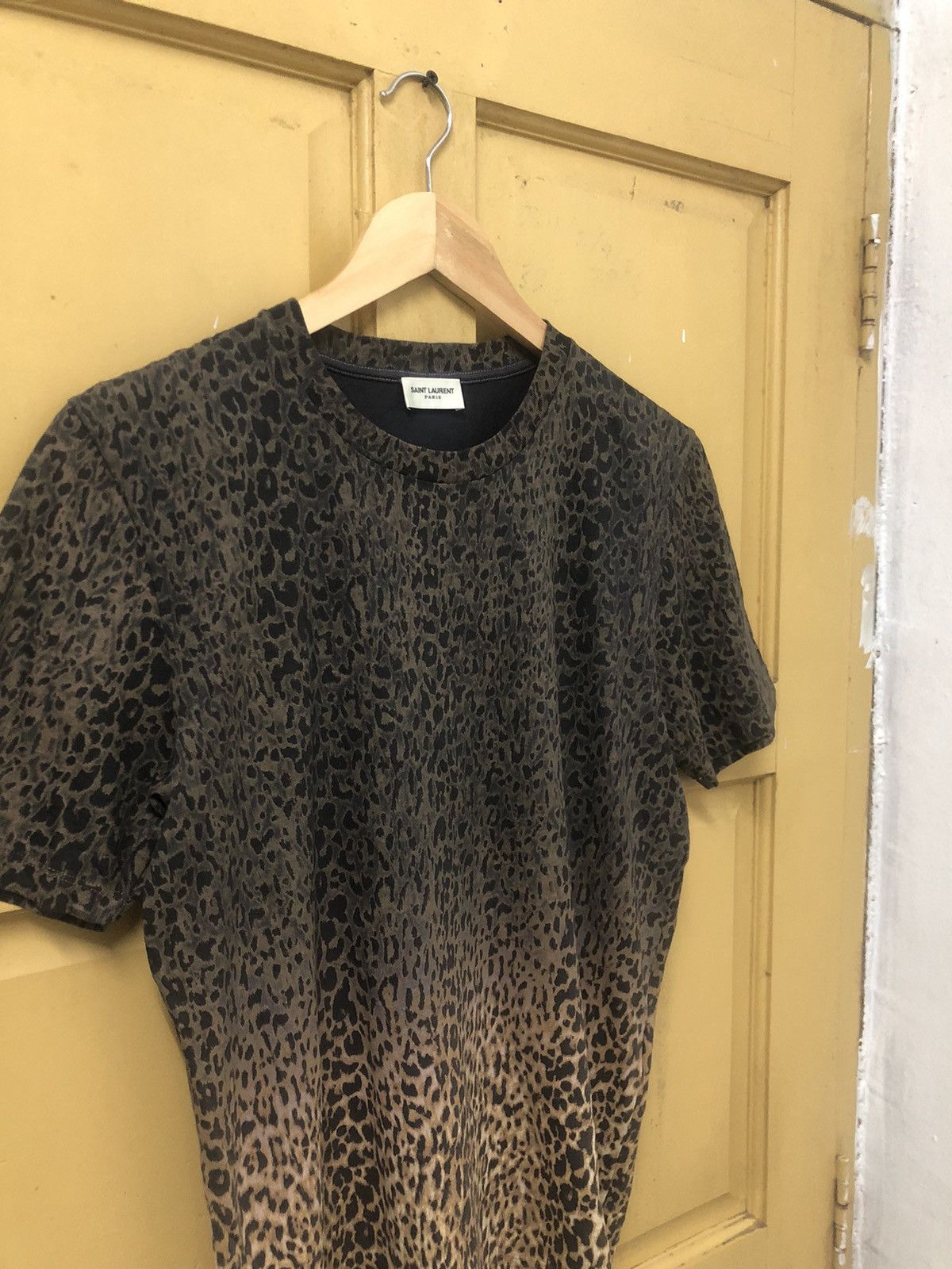 Saint Laurent Paris SAINT LAURENT Tie-Dye Leopard Printed T-shirt Size XS / US 0-2 / IT 36-38 - 7 Thumbnail