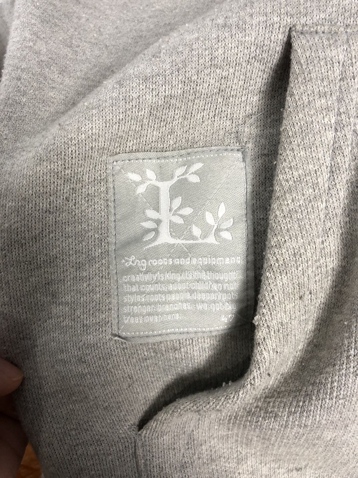 Japanese Brand LNG Roots people Sweater Hoodies Size US L / EU 52-54 / 3 - 10 Thumbnail