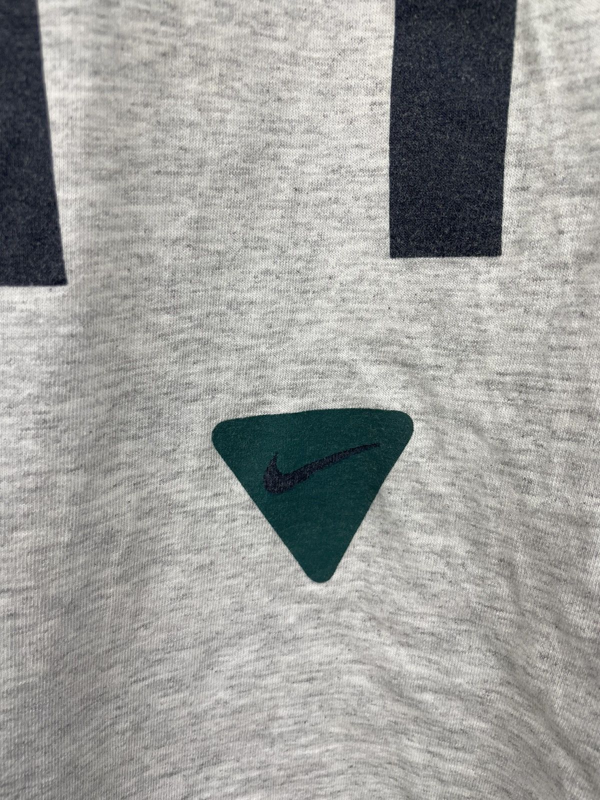 Nike Vintage 90s Nike Just Do It big logo t shirt Size US L / EU 52-54 / 3 - 6 Thumbnail