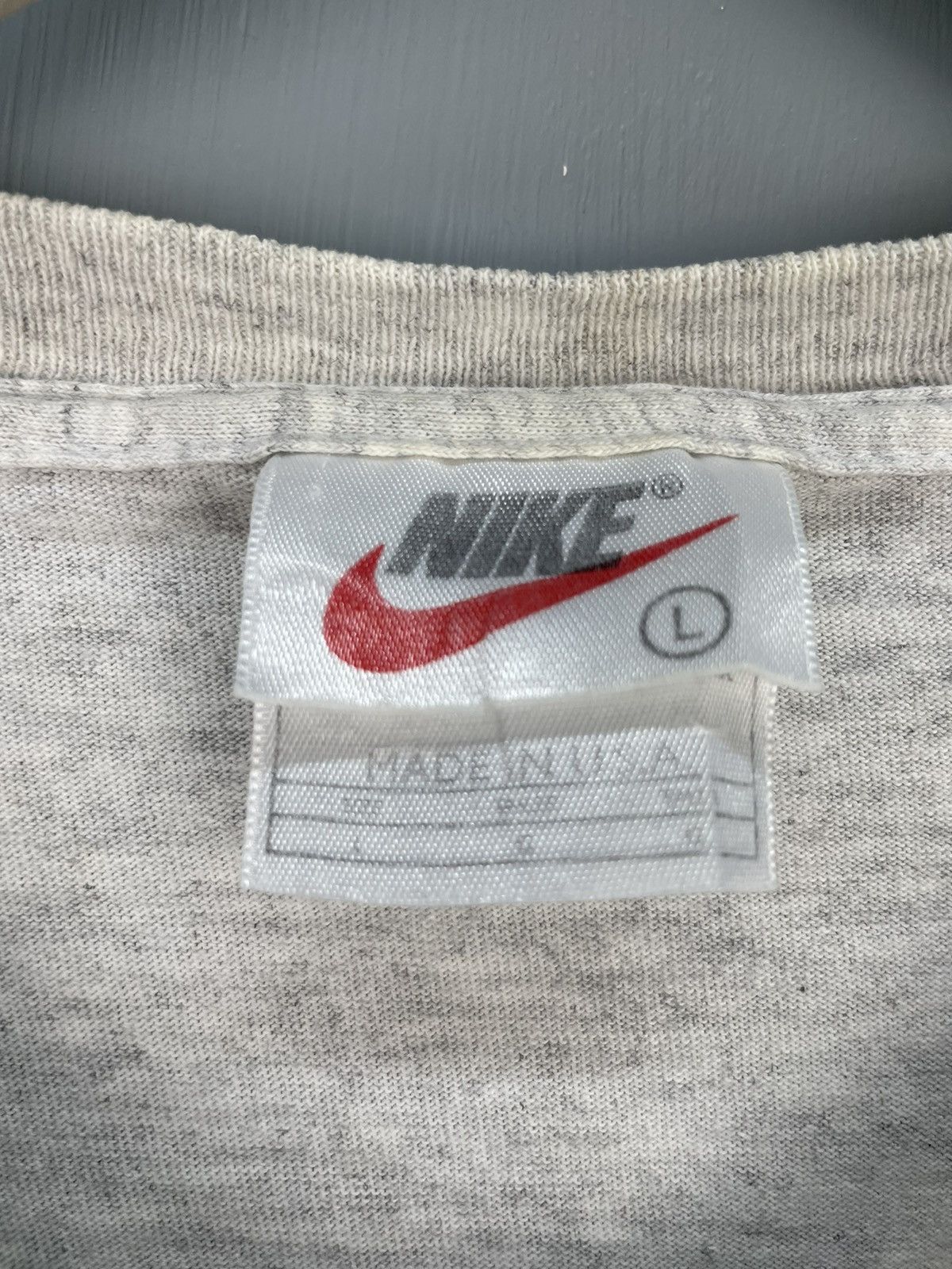 Nike Vintage 90s Nike Just Do It big logo t shirt Size US L / EU 52-54 / 3 - 7 Thumbnail