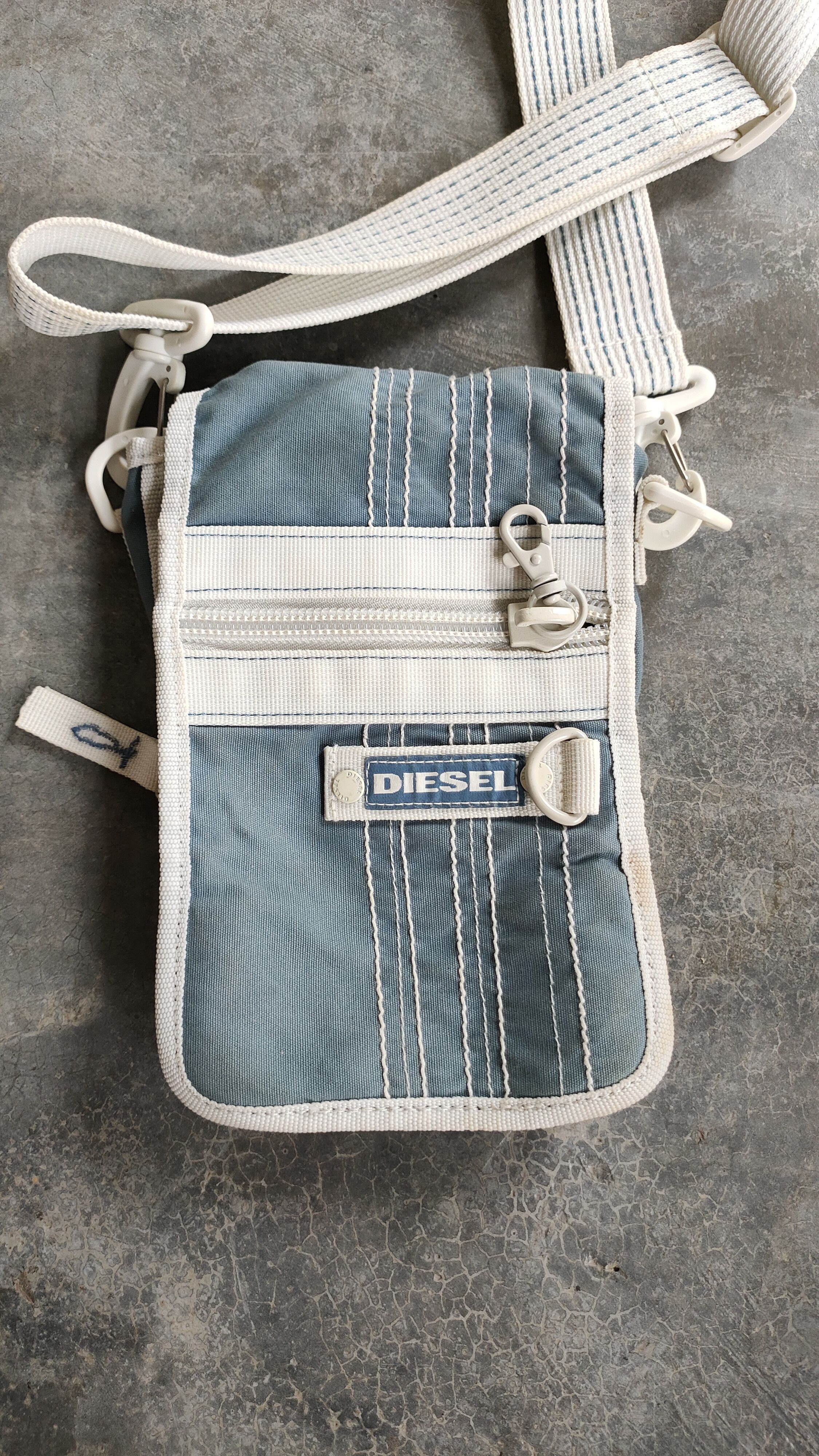 Diesel VTG DIESEL SLING BAG Size ONE SIZE - 2 Thumbnail