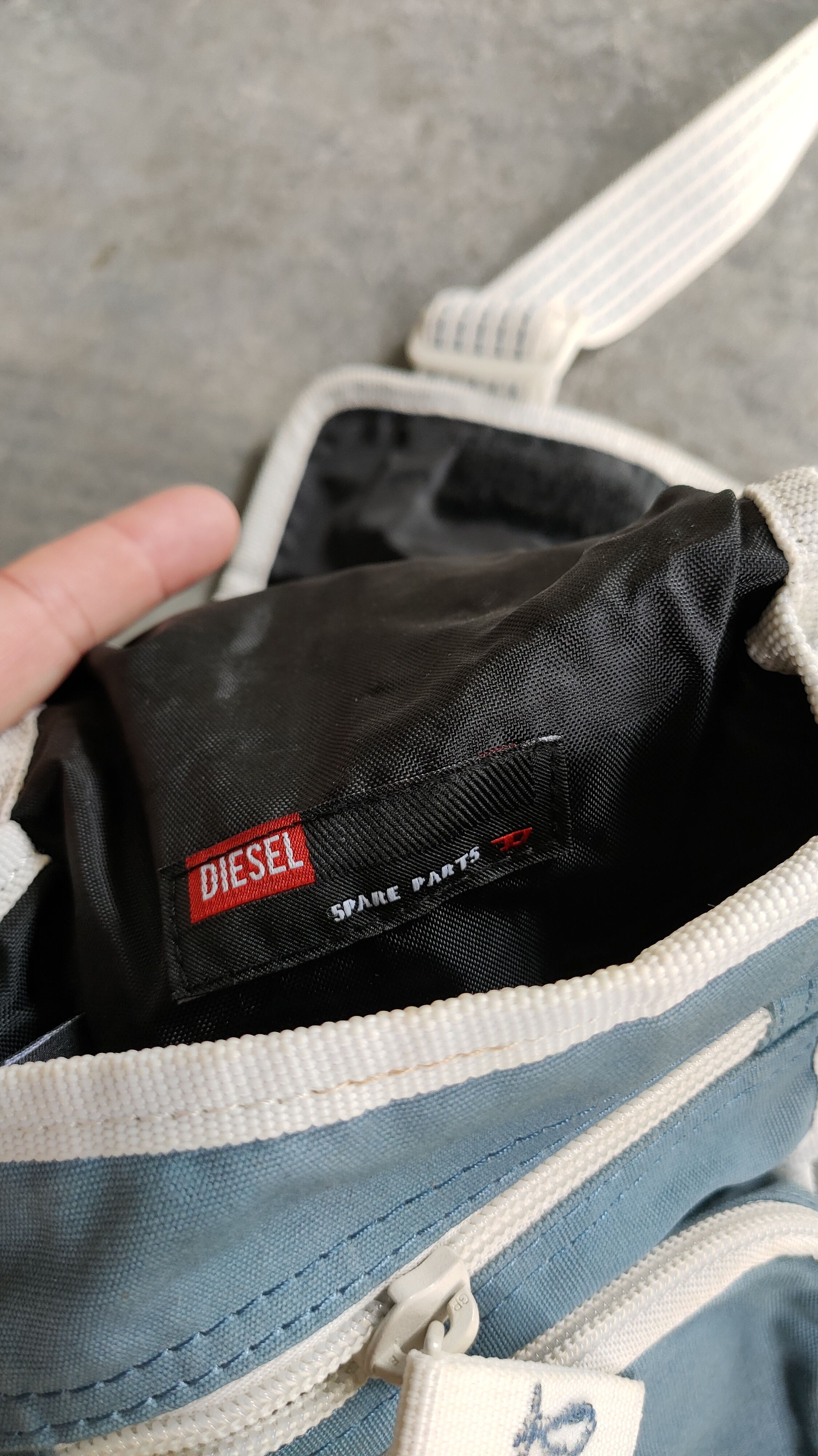 Diesel VTG DIESEL SLING BAG Size ONE SIZE - 7 Thumbnail