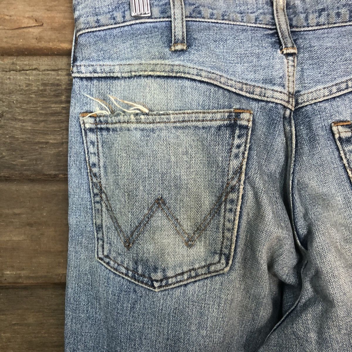 Vintage DLS Wrangler vintage Blue Distressed Denim Pants #BB581 Size US 30 / EU 46 - 13 Thumbnail