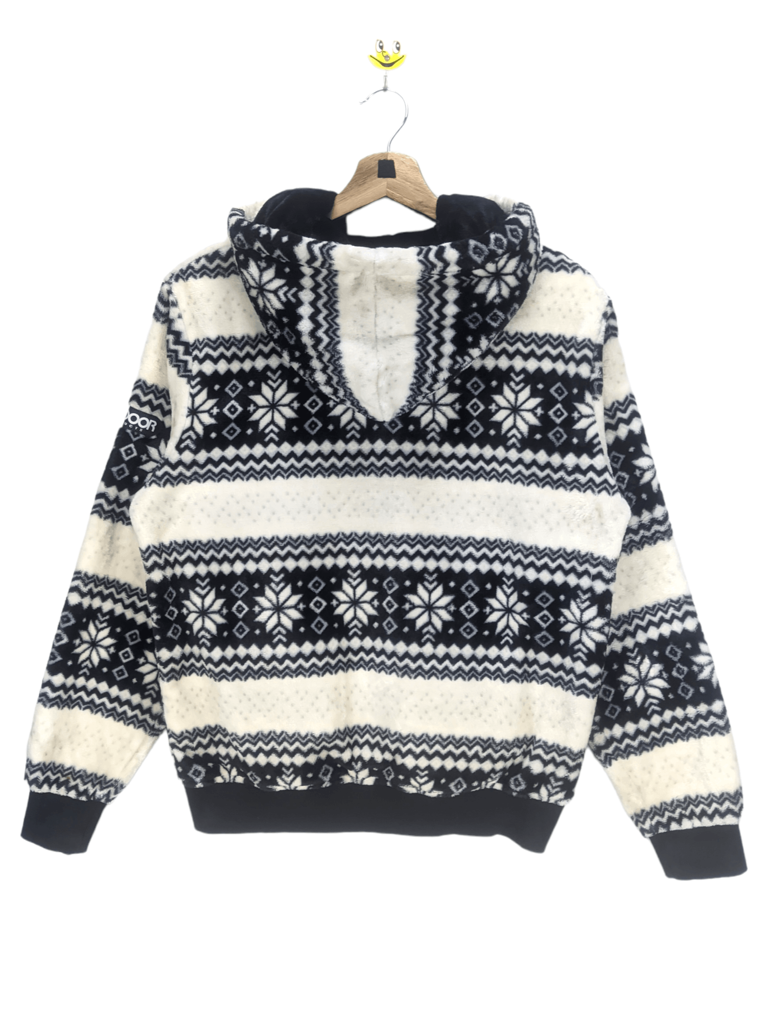 Japanese Brand Steals🔥Fleece Jacket Snowflakes by Outdoor Size US M / EU 48-50 / 2 - 2 Thumbnail