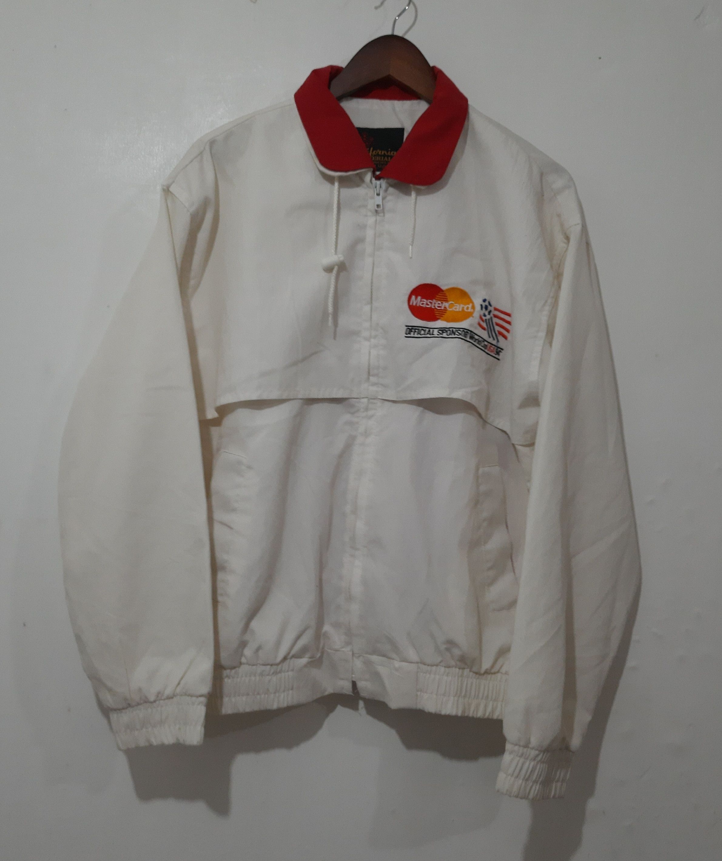 image of Fifa World Cup x Vintage Master Card World Cup Usa 94 Vintage Windbracker Jacket in White/Red (Size