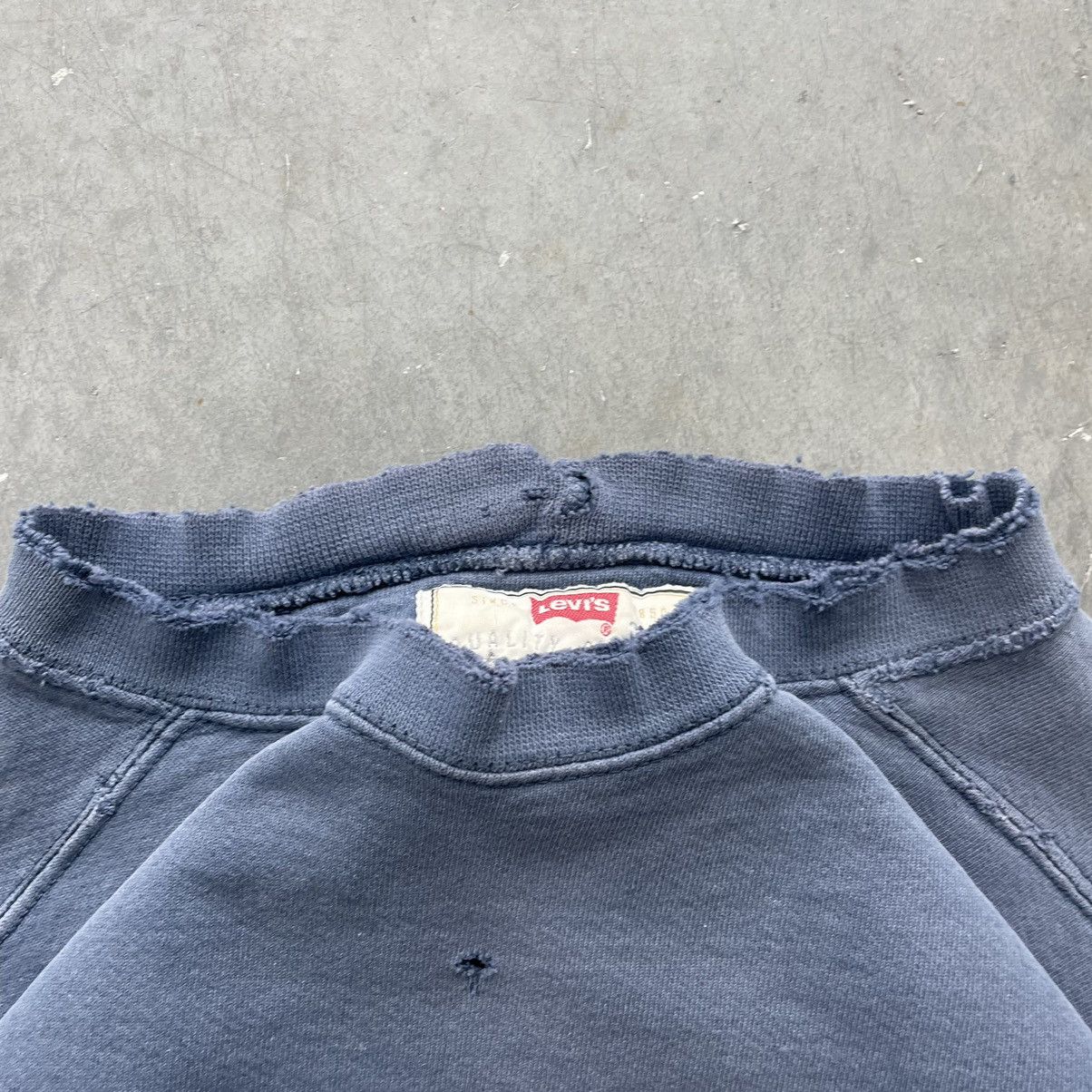 Levi's × Russell Athletic × Vintage Vintage Sun Faded Distressed Crewneck Thrashed Size US M / EU 48-50 / 2 - 5 Thumbnail