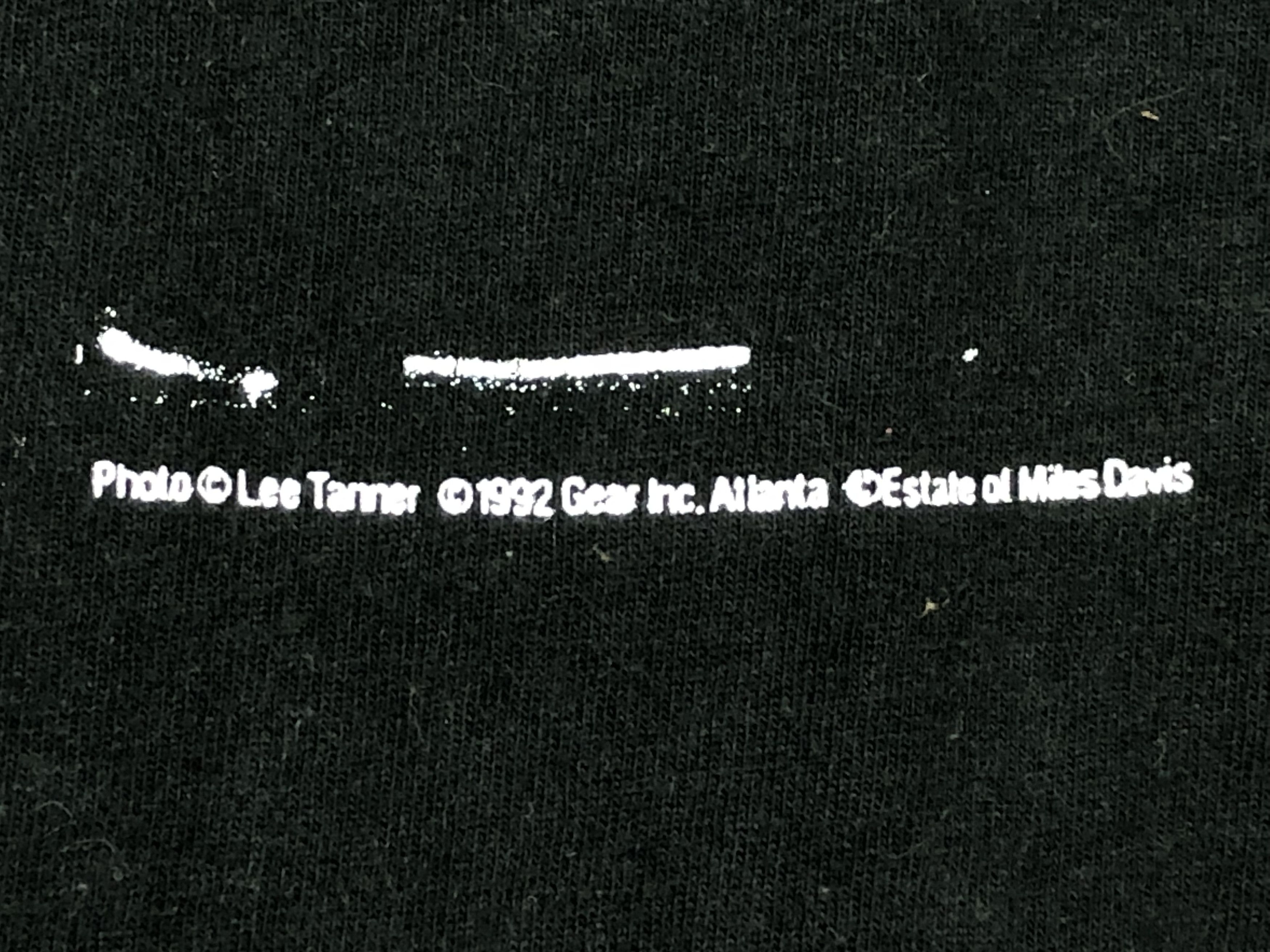 Band Tees RARE🔥VTG 1992 MILES DAVIS PHOTO BY LEE TANNER XL OVERSIZED Size US XL / EU 56 / 4 - 4 Thumbnail