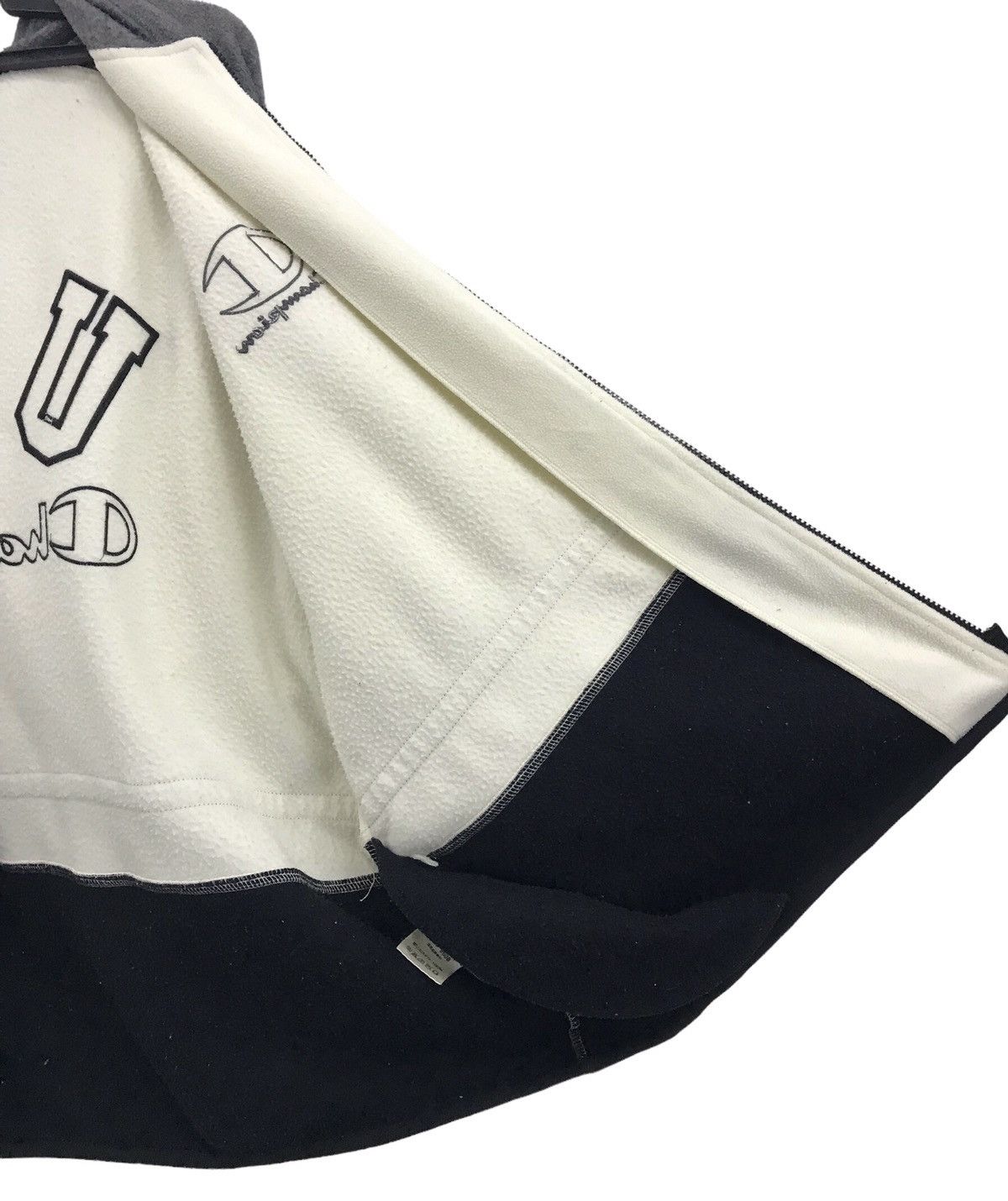 Champion CHAMPION JACKET HOODIE Size US L / EU 52-54 / 3 - 10 Thumbnail