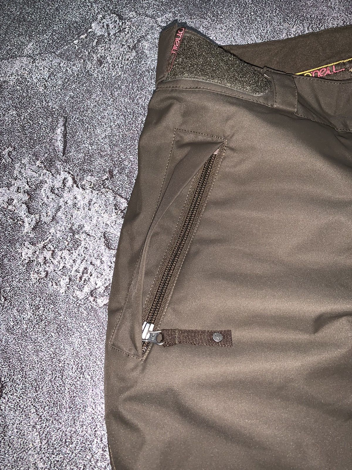 Goretex × O'Neill O’Neill launch series 36 brown ski pants snowboarding jumpsu Size 25" / US 0 / IT 36 - 6 Thumbnail