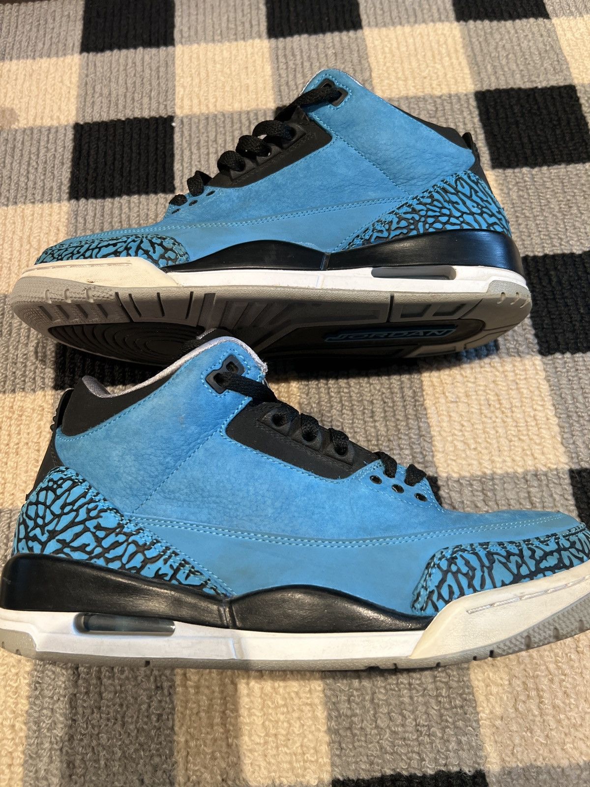 Air Jordan 3 Retro Powder Blue 2014